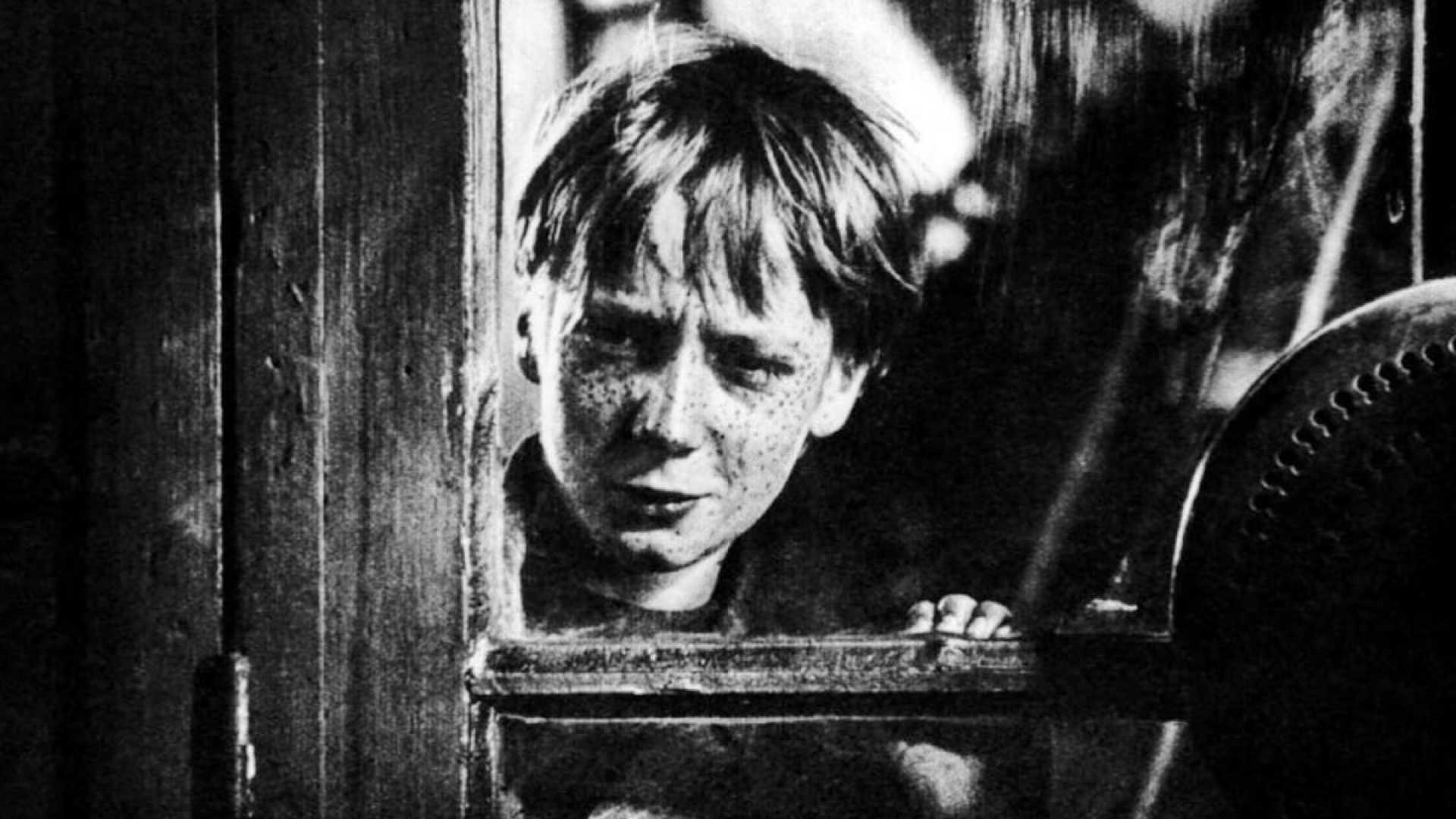 Backdrop for The Red Head