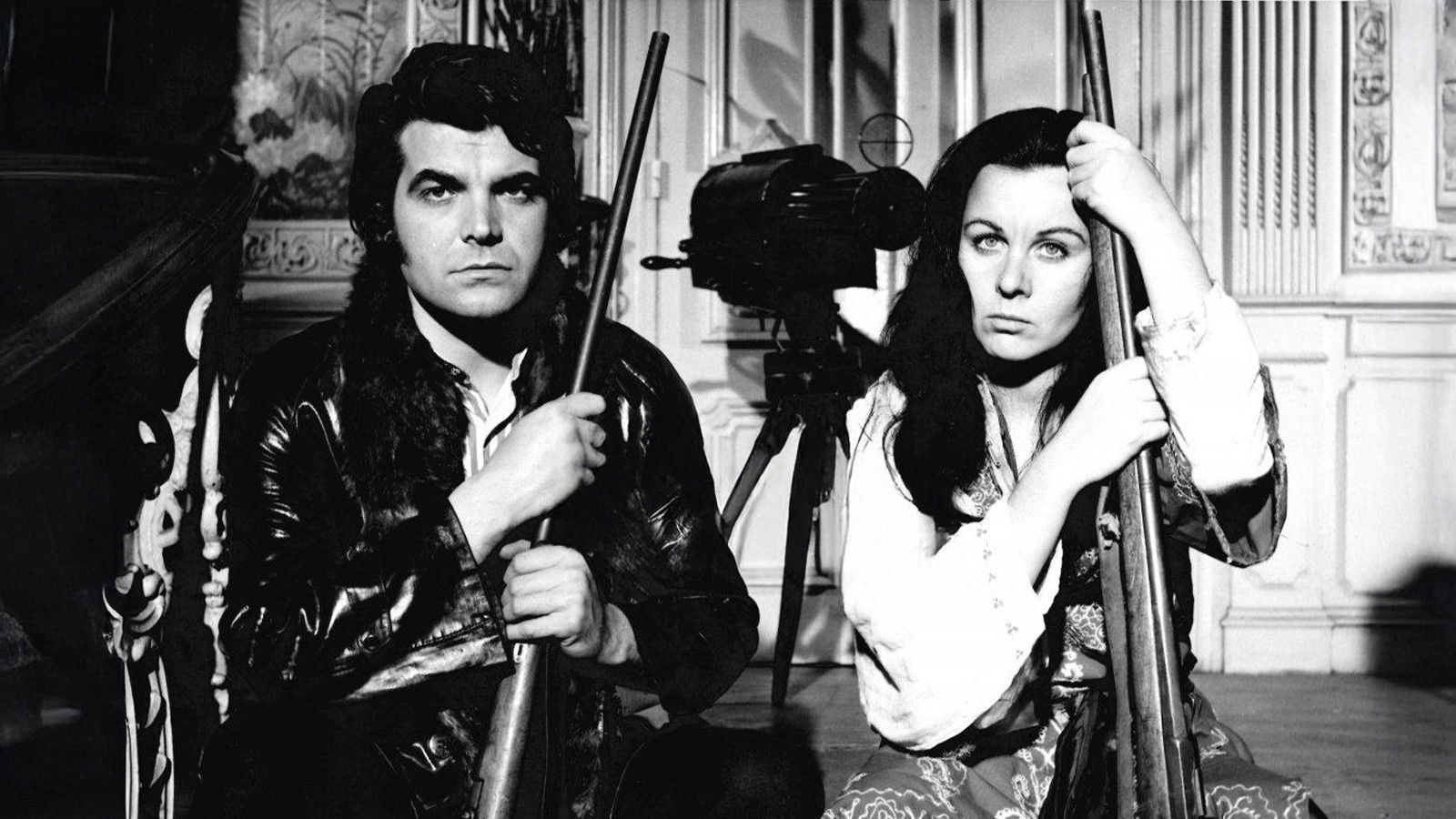 Backdrop for Vahşi Bir Kız Sevdim