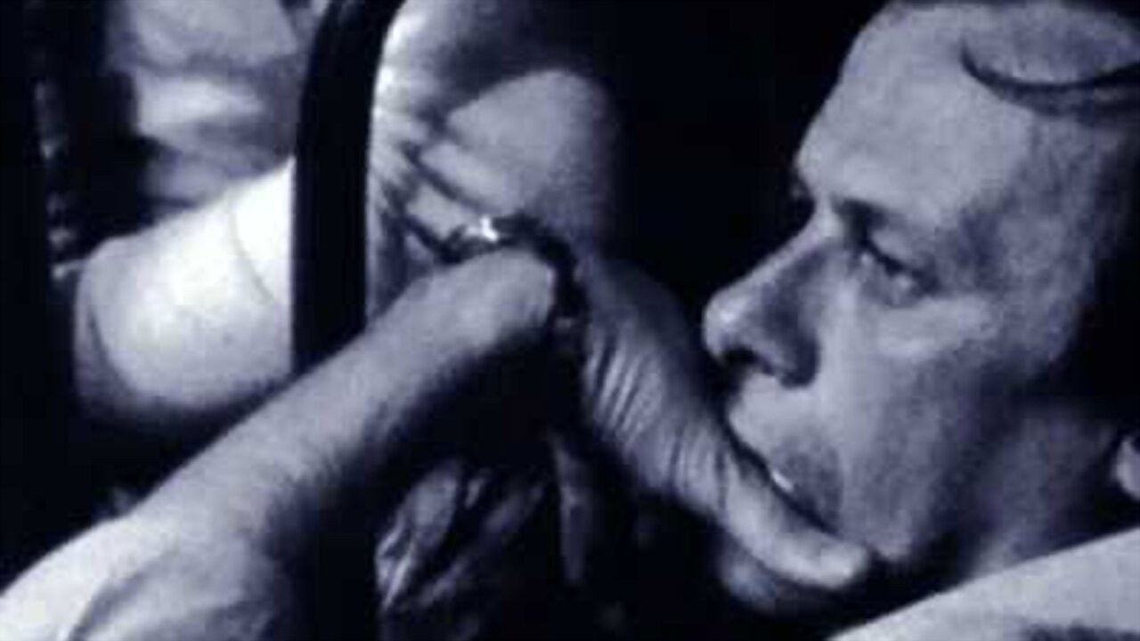 Backdrop for A Etnografia Da Amizade