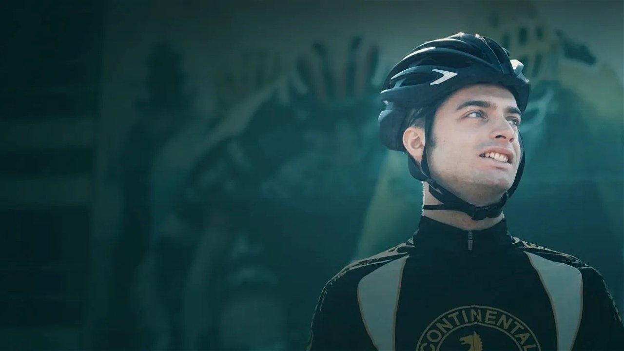 Backdrop for Dans la roue du Tour