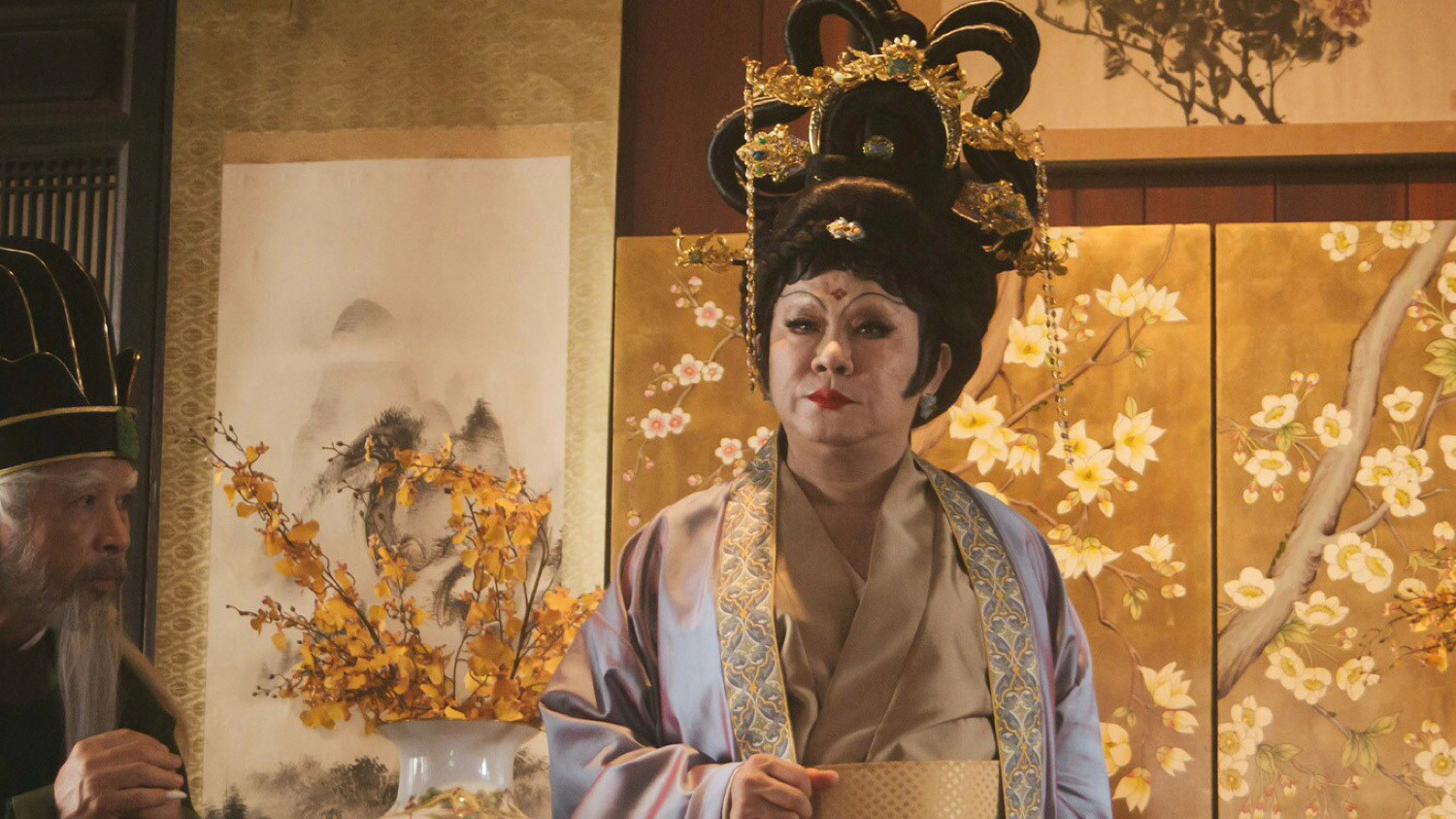 Backdrop for Hor Taew Tak: Split Li Hu