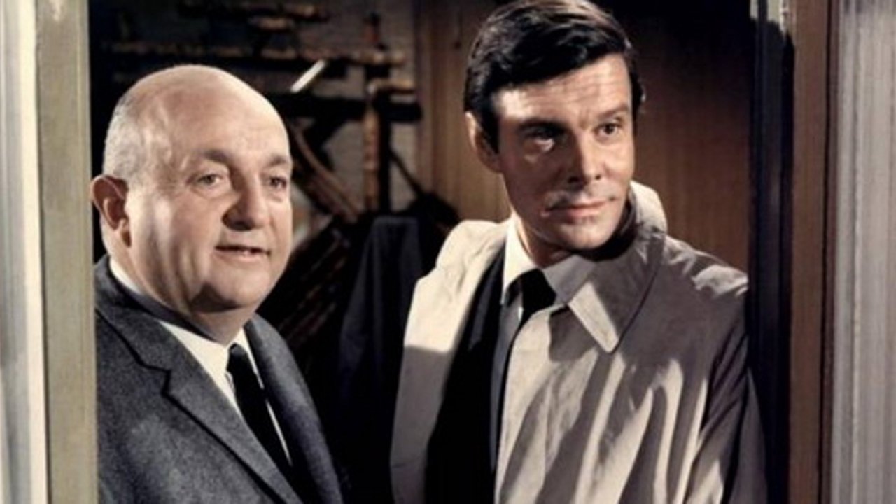 Backdrop for To Commit a Murder