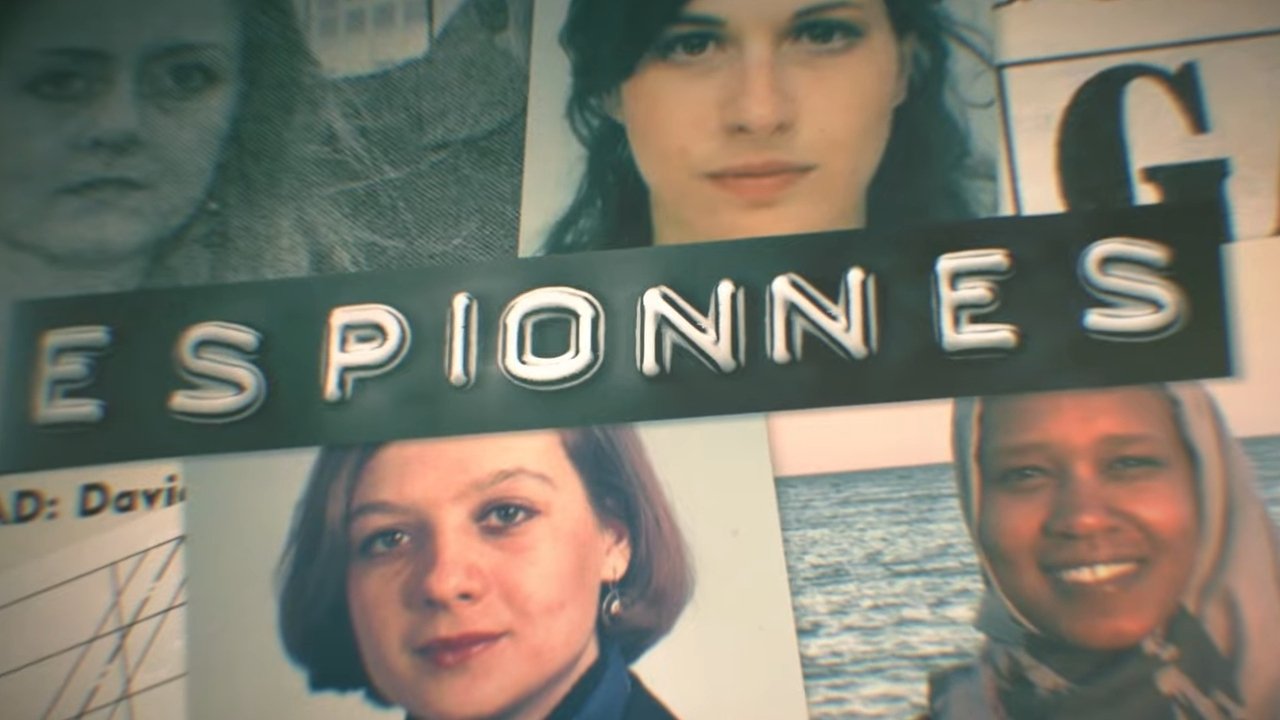 Backdrop for Espionnes