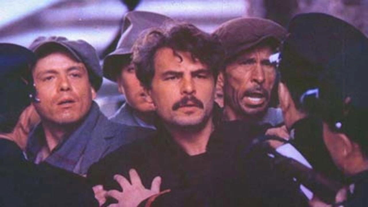 Backdrop for Fontamara