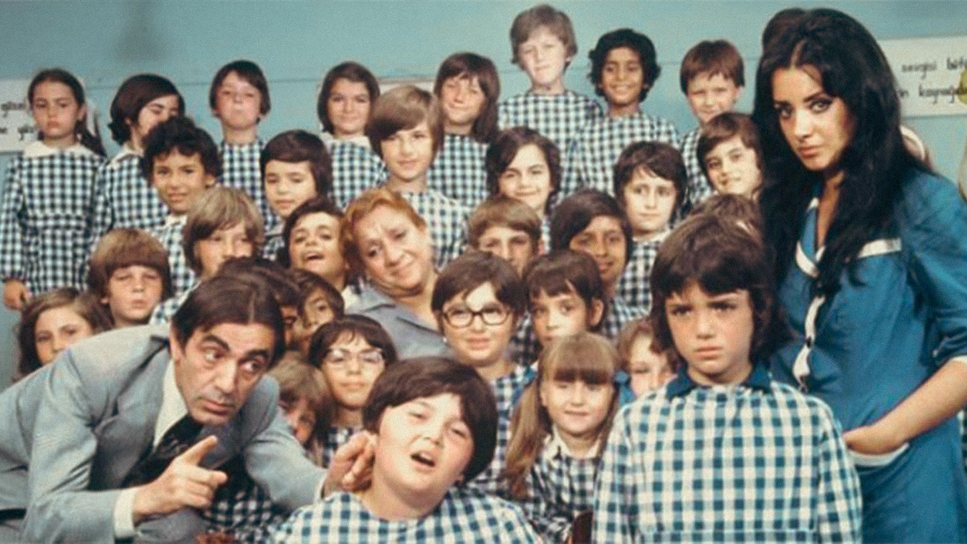 Backdrop for Bitirimler Sınıfı