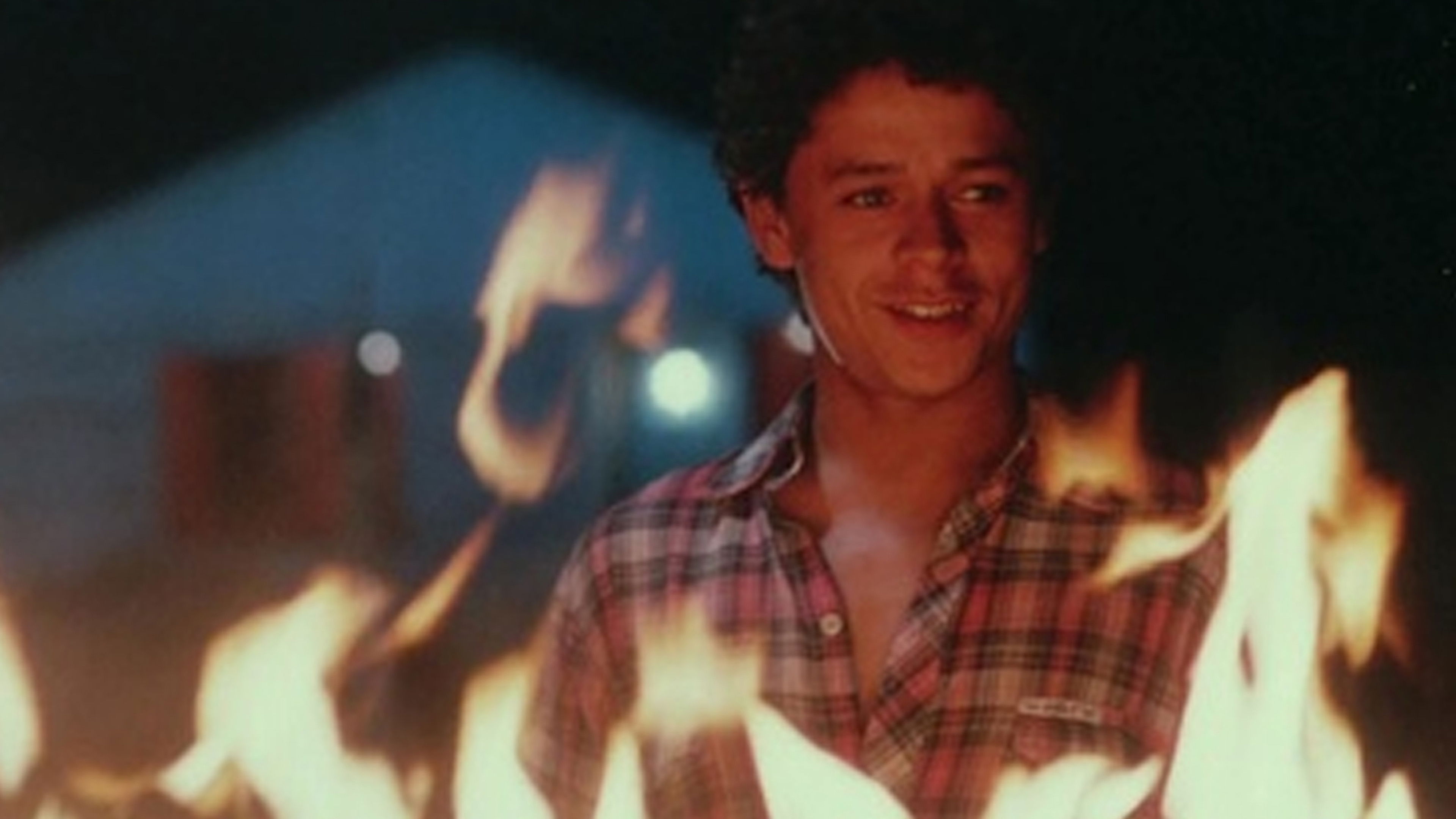 Backdrop for Historias Breves I: Ojos de fuego