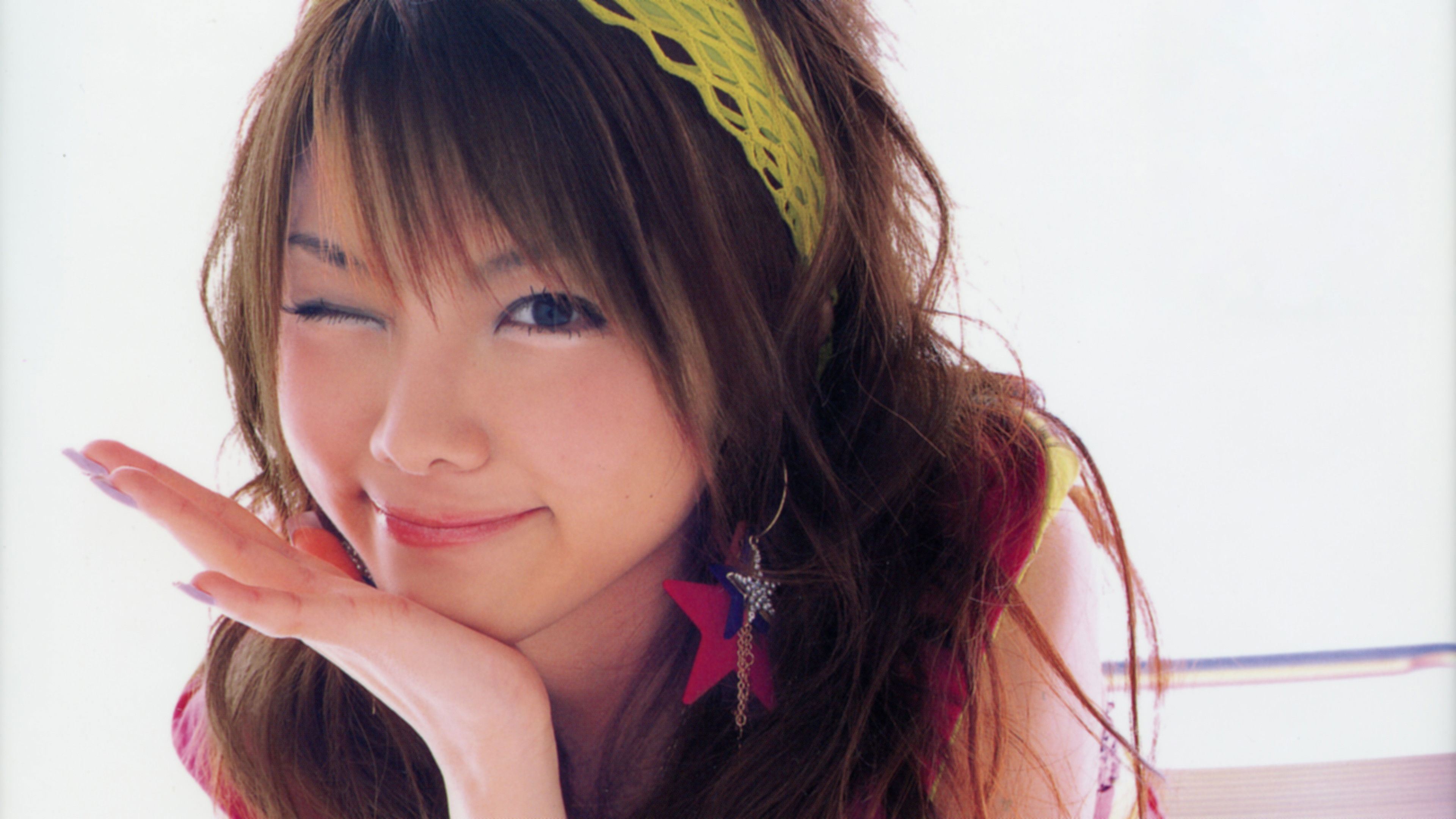 Backdrop for Tanaka Reina ~Very Reina~