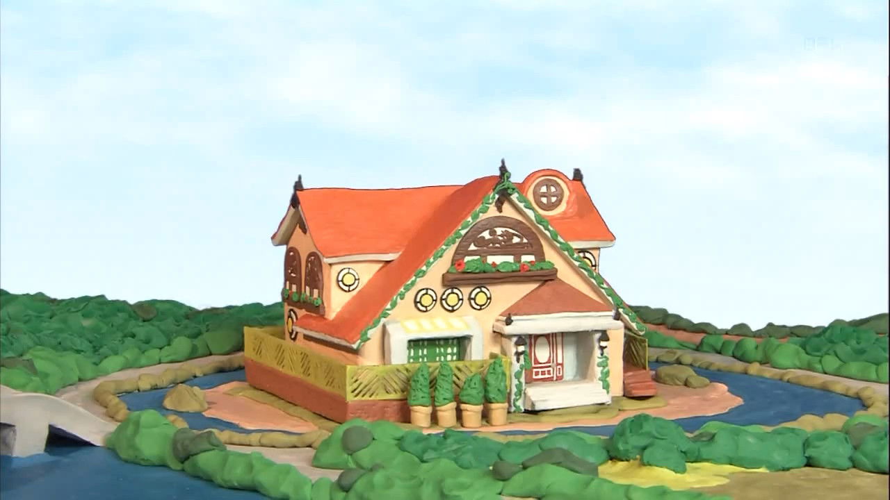 Backdrop for Perfume's chandelier house