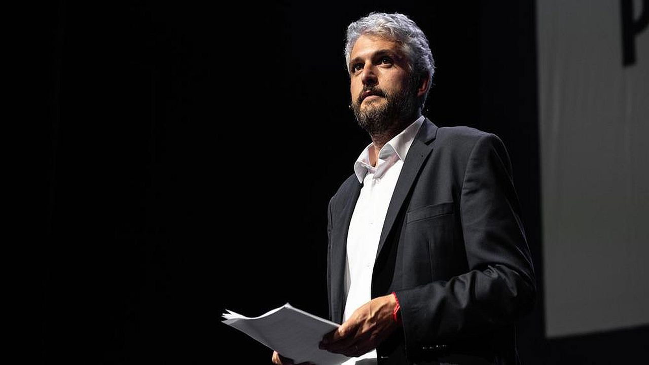 Backdrop for Pfff... A lecture by Pierre-Emmanuel Barré & Guests