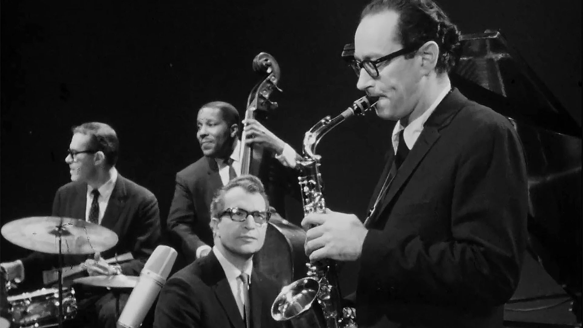 Backdrop for Jazz Icons: Dave Brubeck Live in '64 & '66