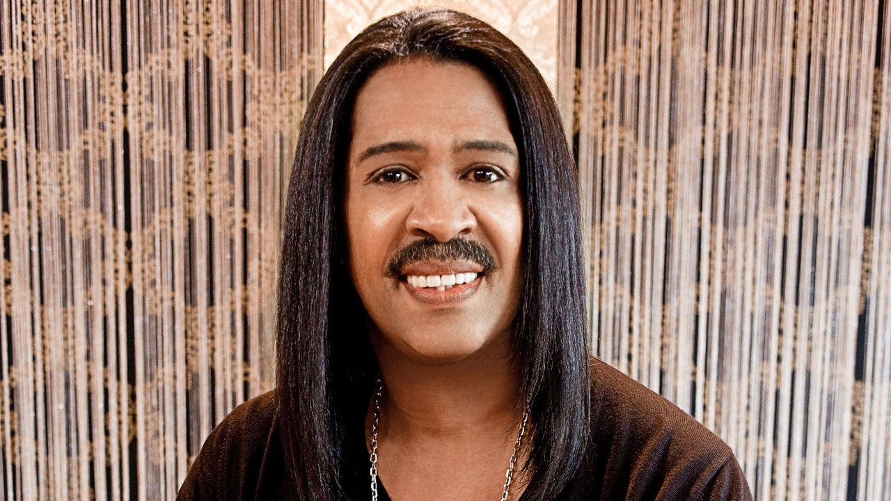 Backdrop for Beverly Hills Fabulous