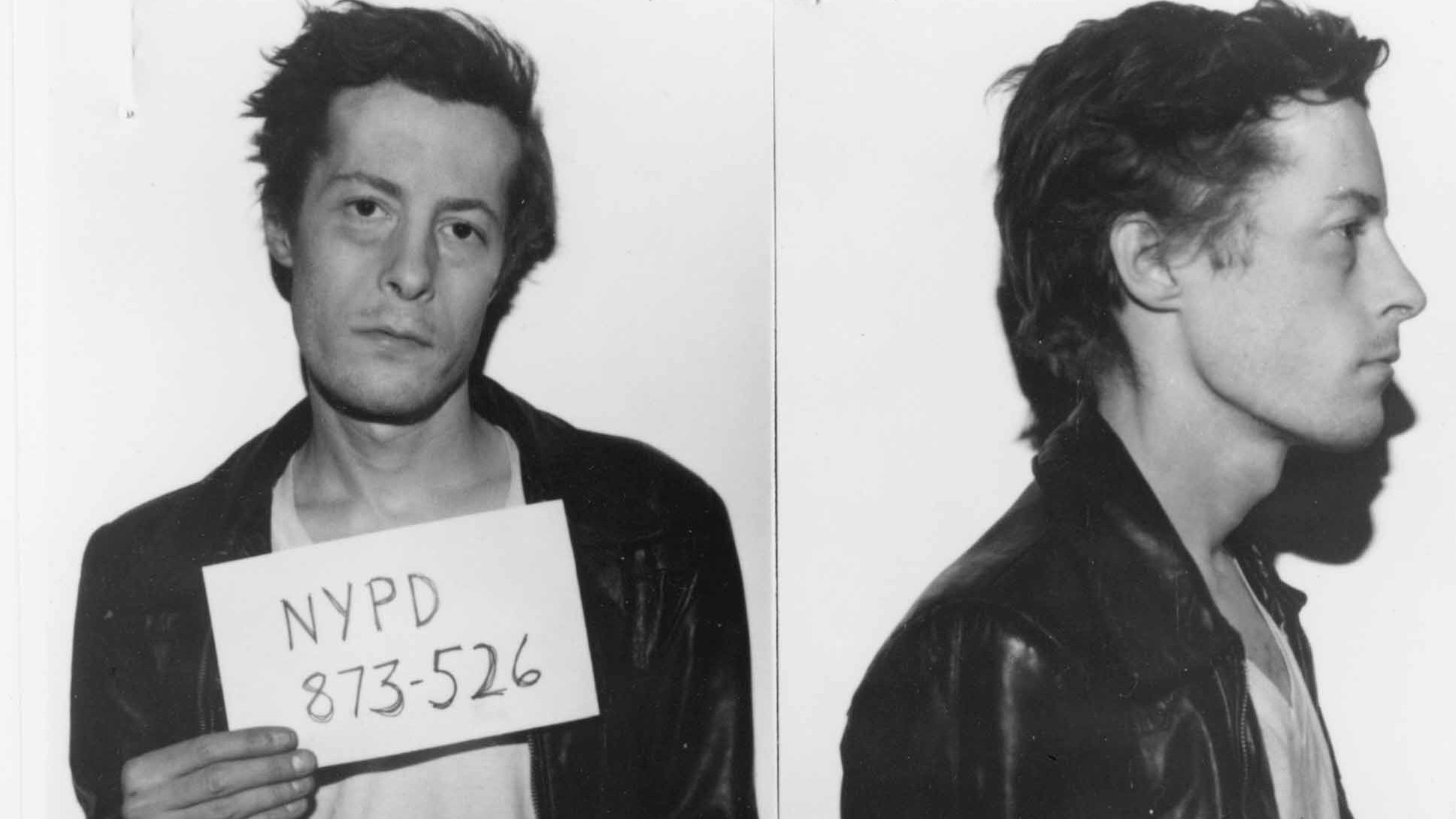 Backdrop for It Don't Pay to Be an Honest Citizen