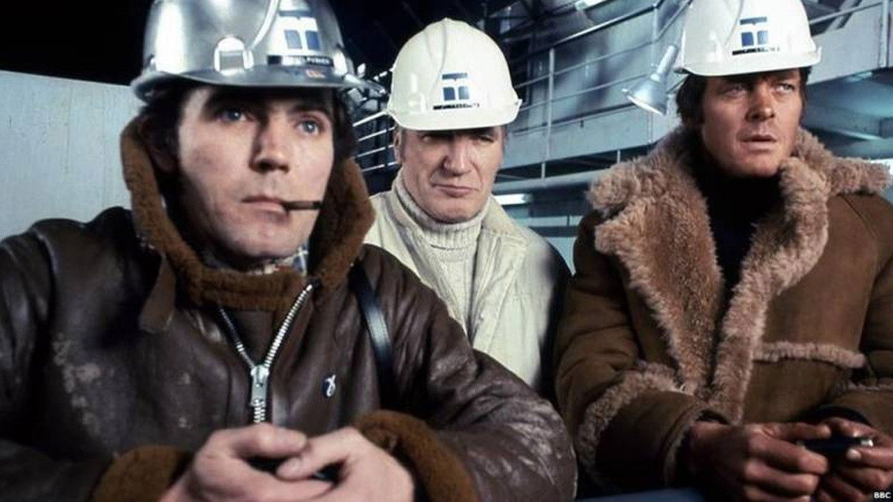 Backdrop for Oil Strike North