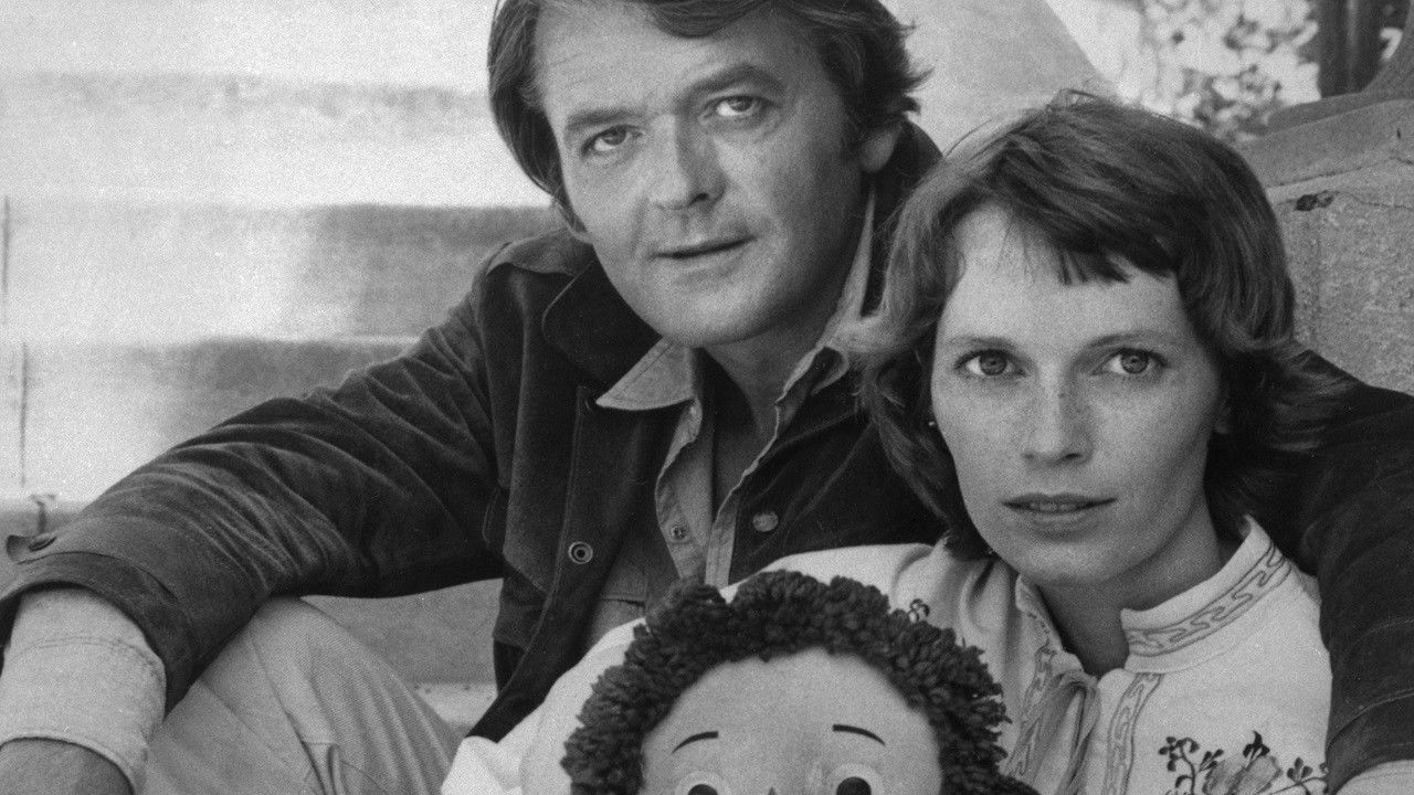 Backdrop for Goodbye, Raggedy Ann