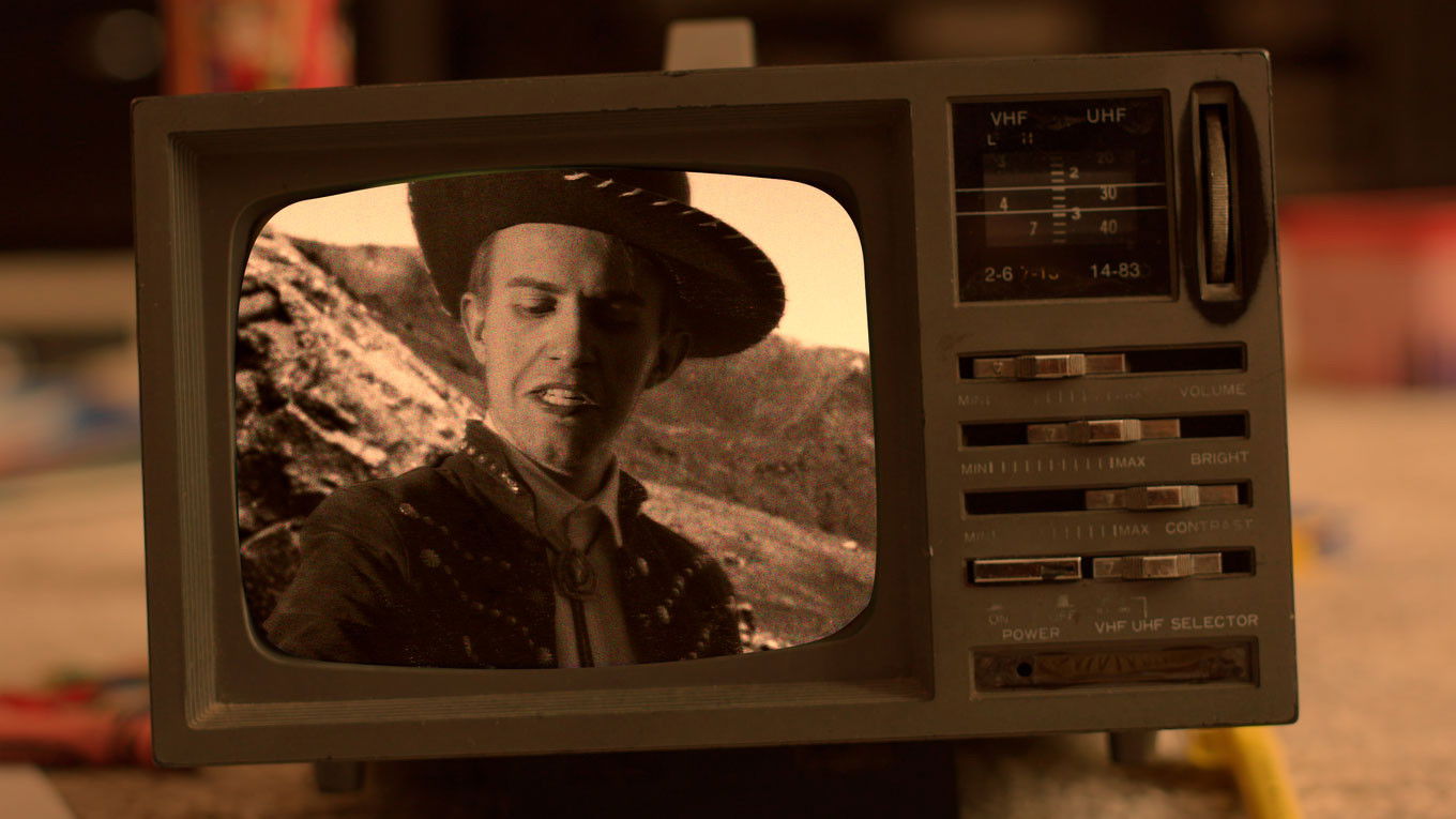 Backdrop for The Cowgirl, The Detective and The Cat