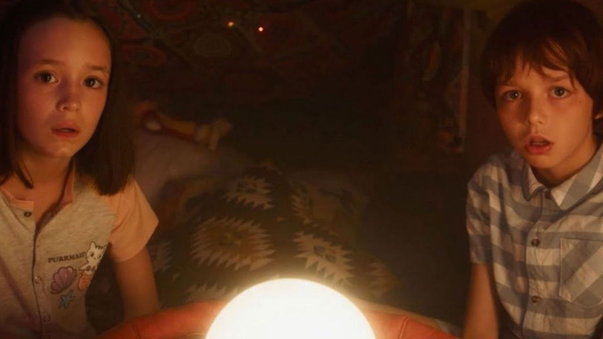 Backdrop for Simon's Got a Gift