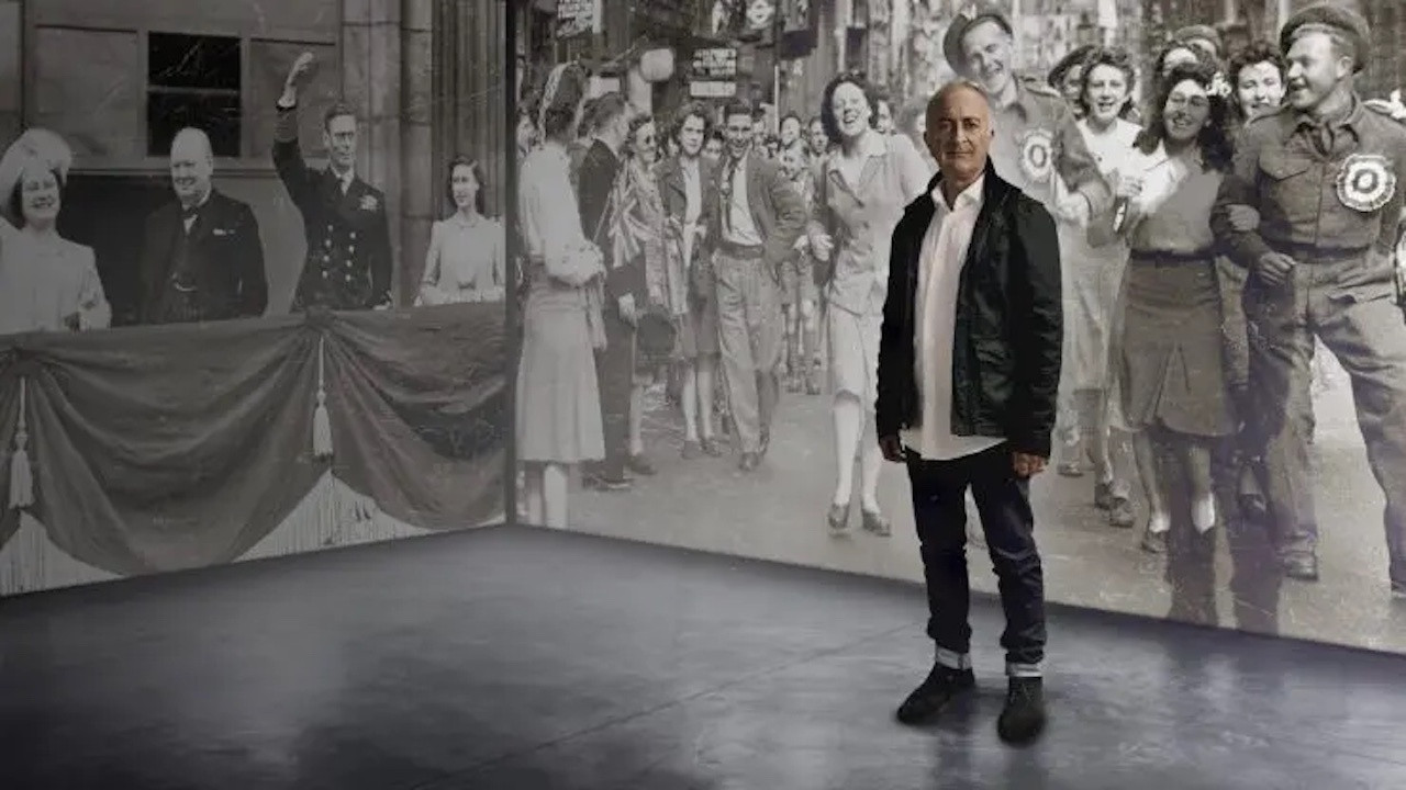 Backdrop for Tony Robinson's VE Day Minute by Minute
