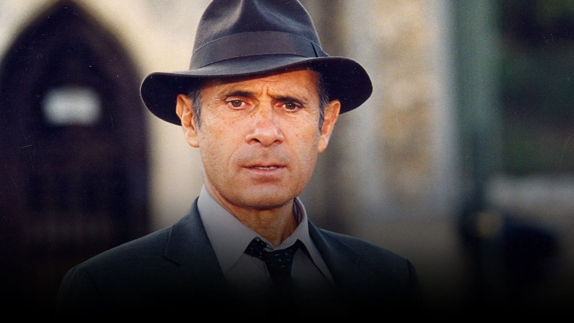 Backdrop for Nestor Burma