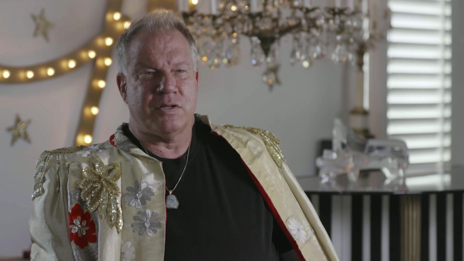 Backdrop for Look Me Over: Liberace