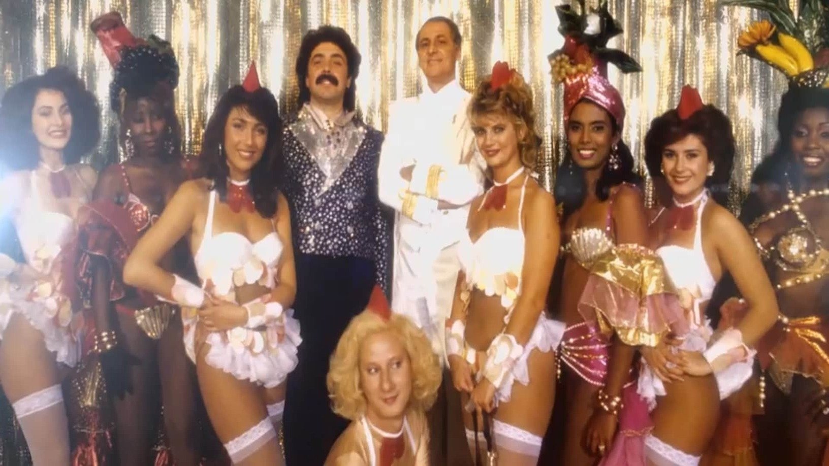 Backdrop for Indietro Tutta