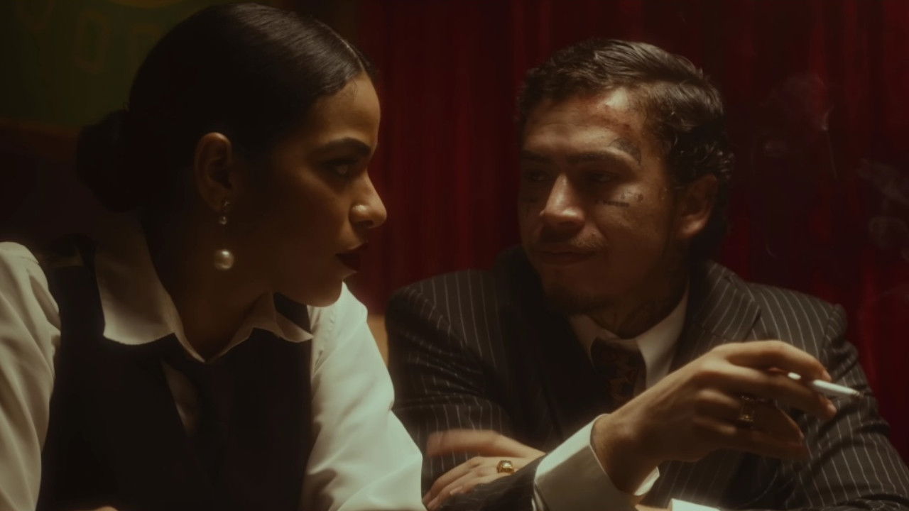 Backdrop for Gota D'Água