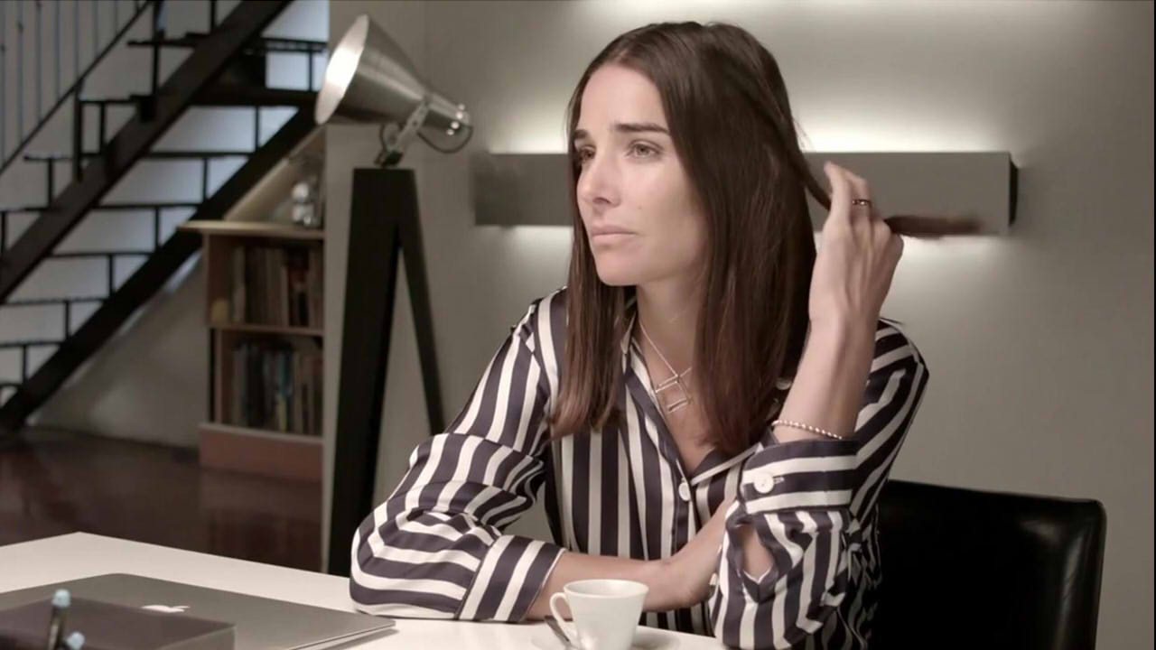 Backdrop for Mariel Waits