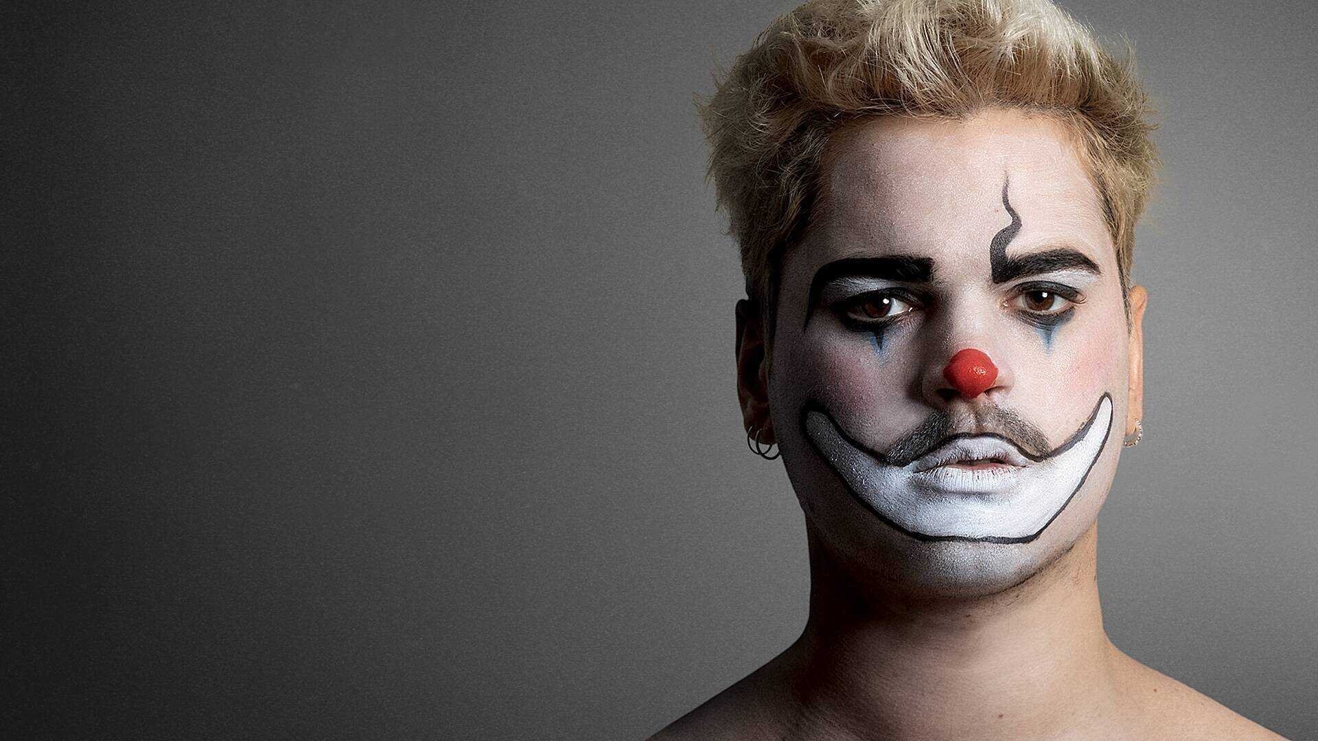 Backdrop for Bluffen Oscar Zia