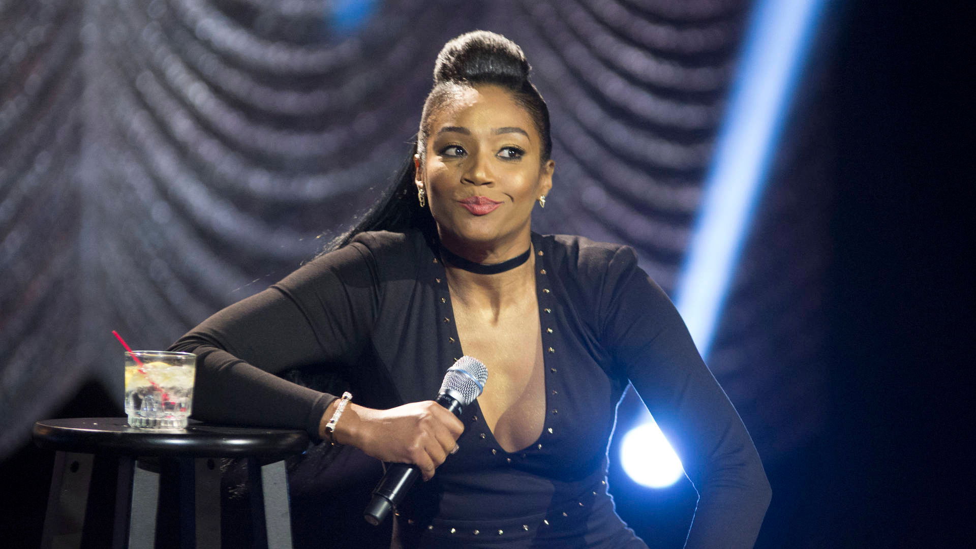 Backdrop for Tiffany Haddish: She Ready! From the Hood to Hollywood!