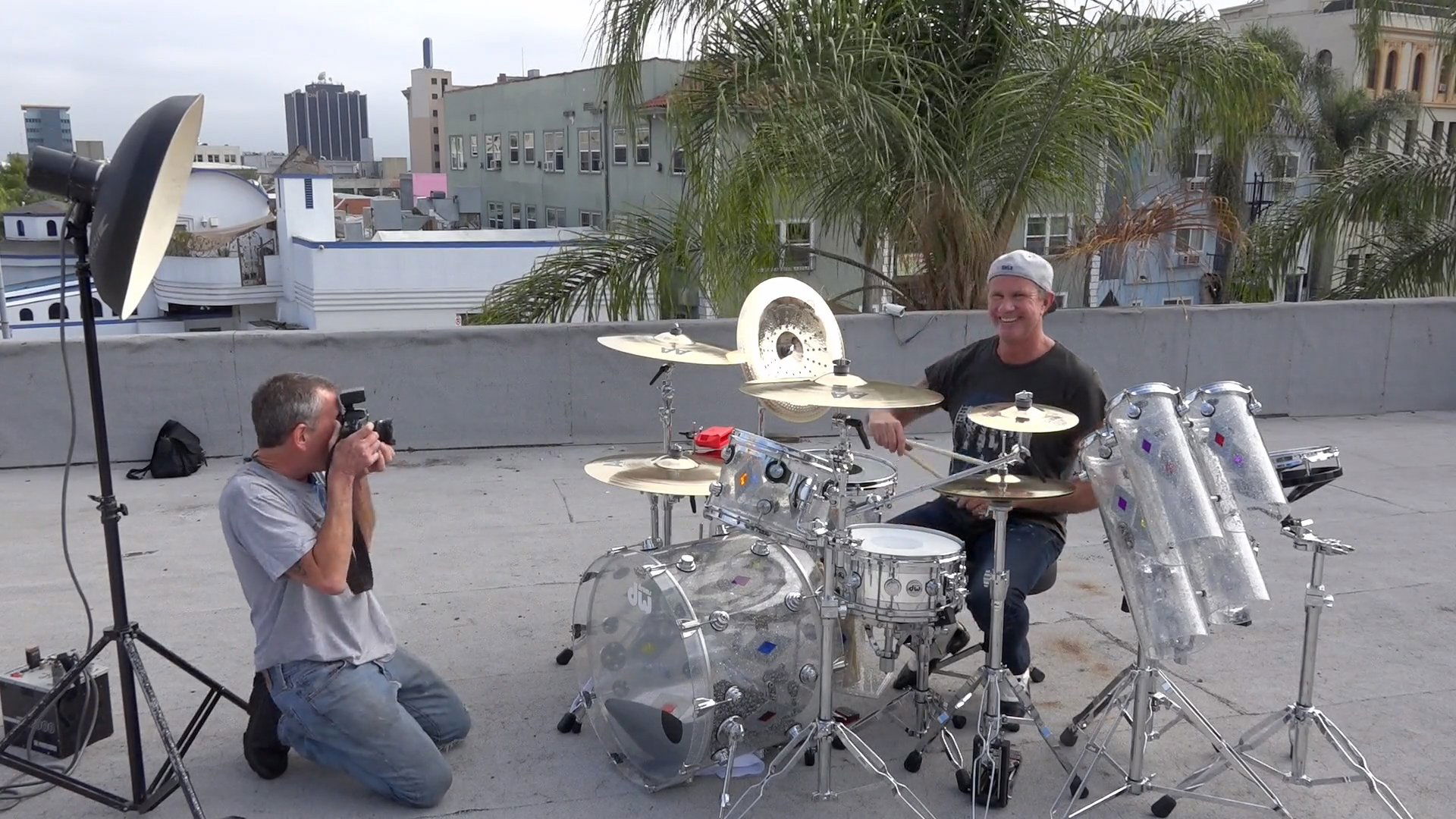 Backdrop for In Your Face: The Neil Zlozower Story