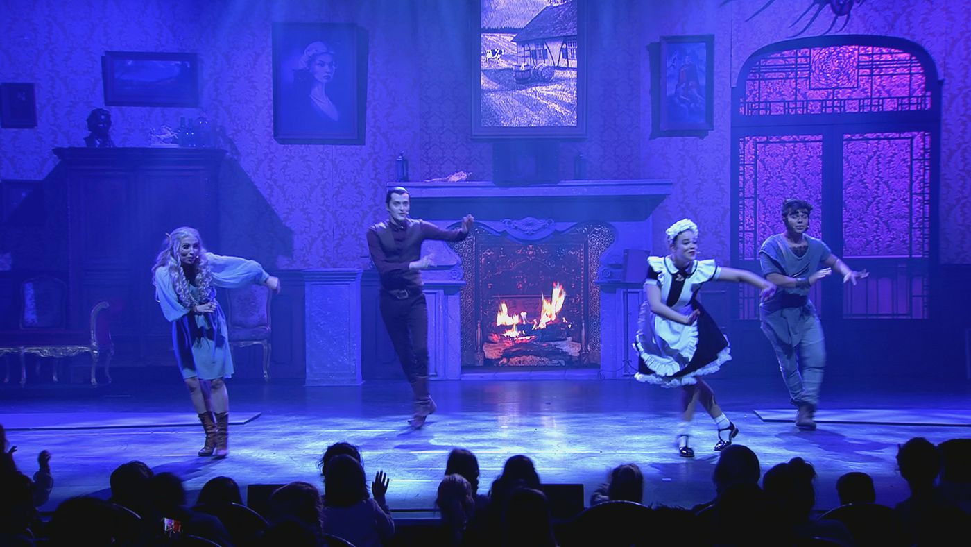 Backdrop for Nachtwacht Show: Het Vampierenbal