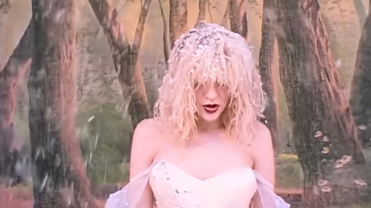 Backdrop for Hole: Violet