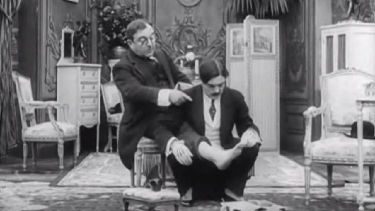 Backdrop for Max as a Chiropodist