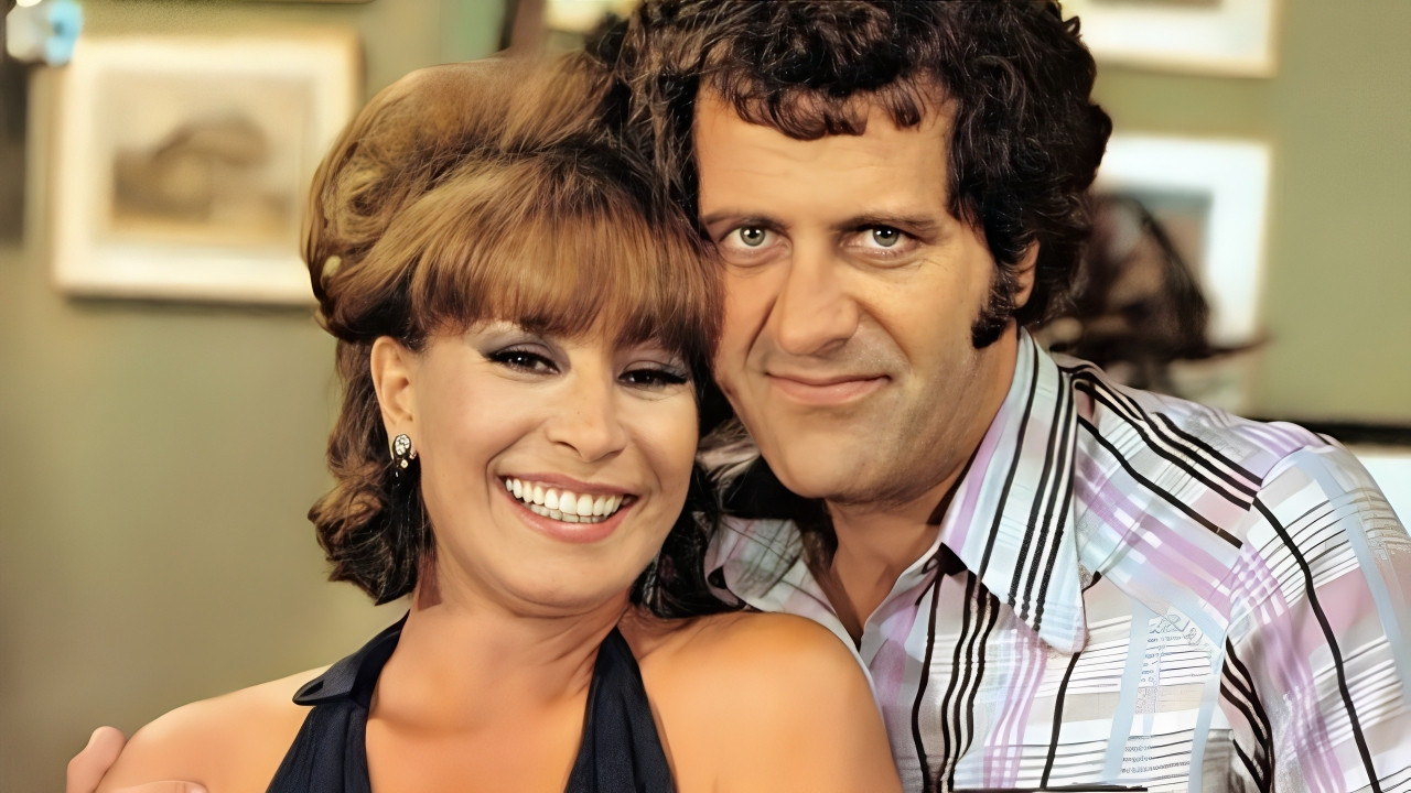 Backdrop for Os Inocentes