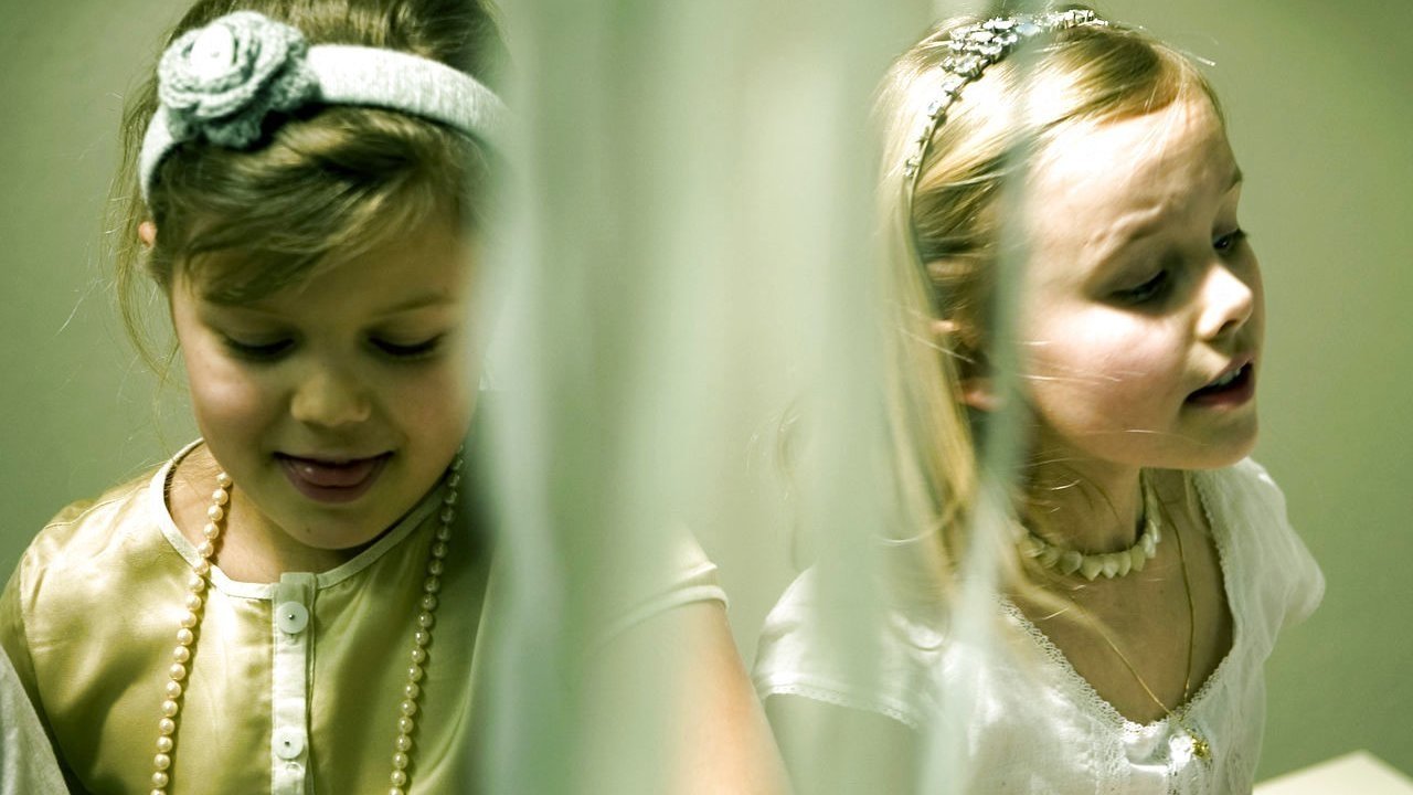 Backdrop for Blood Sisters