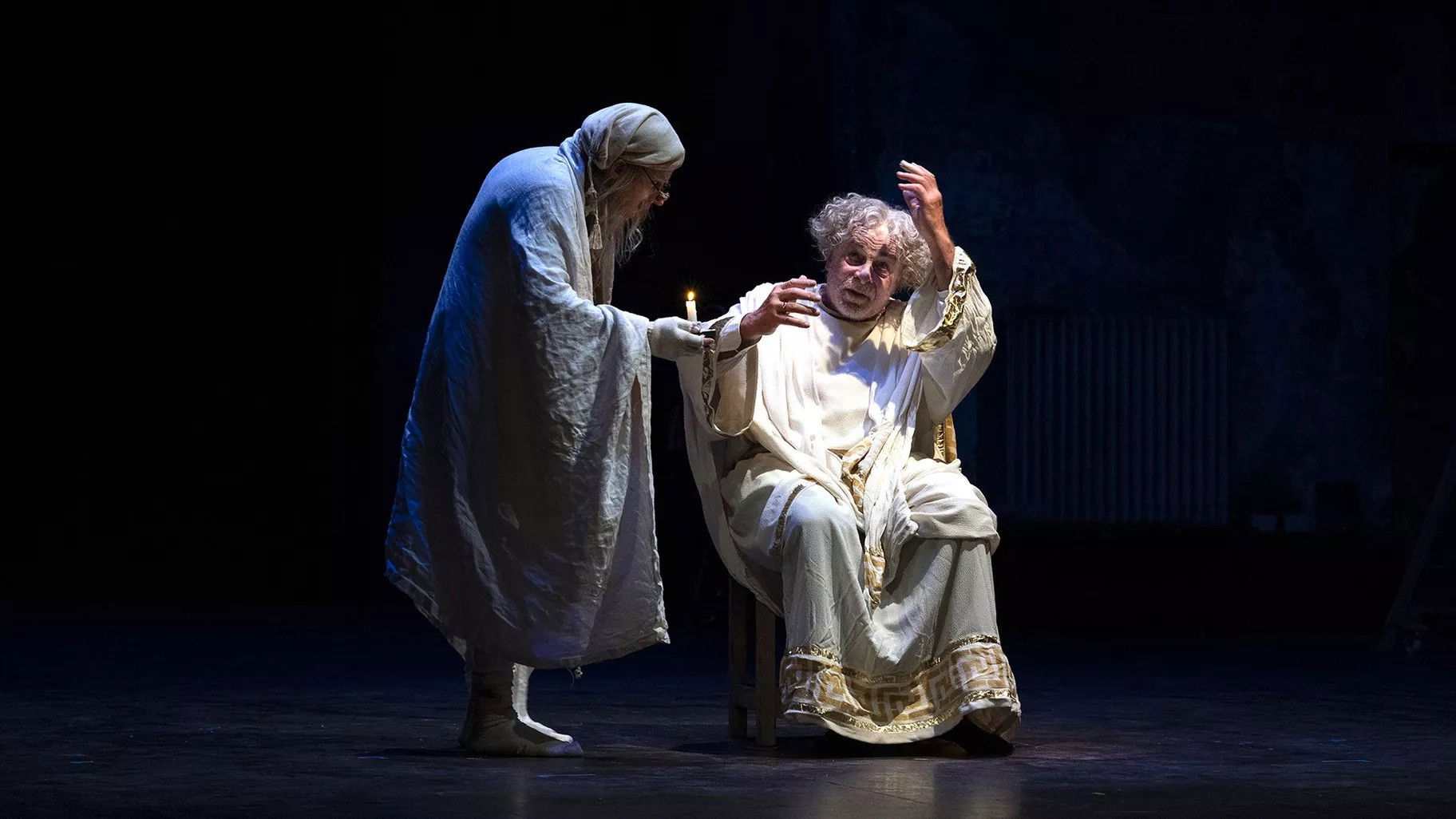 Backdrop for Crise de nerfs