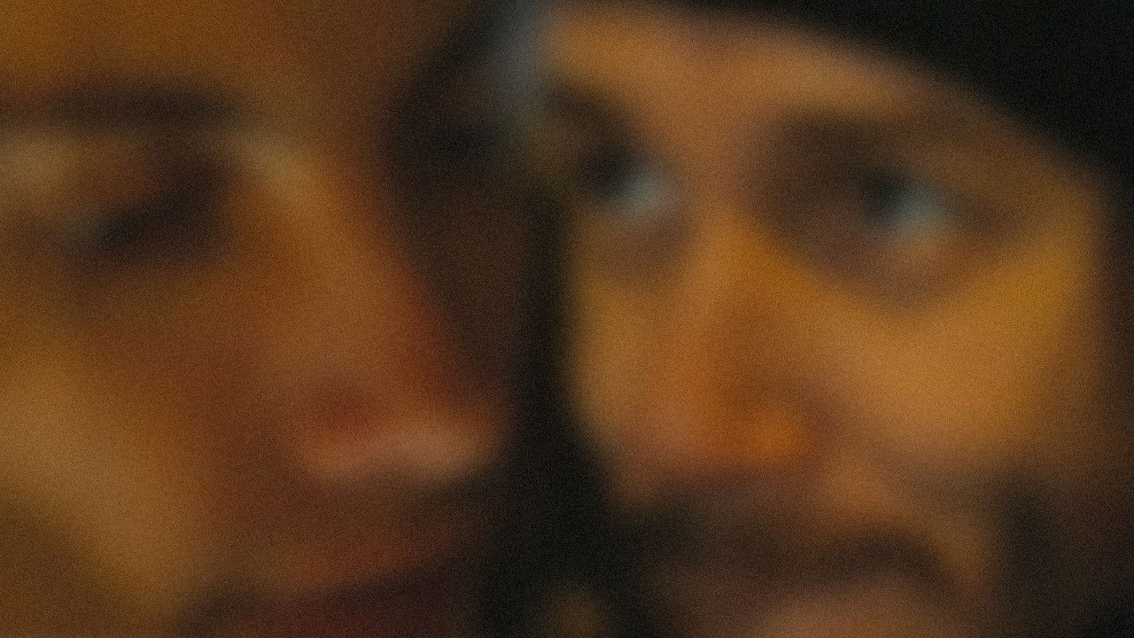 Backdrop for Je veux juste manger chaud