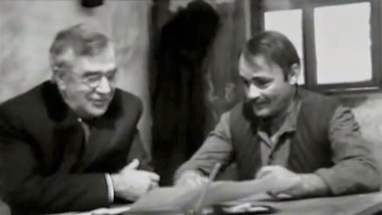 Backdrop for The First Hour of Life