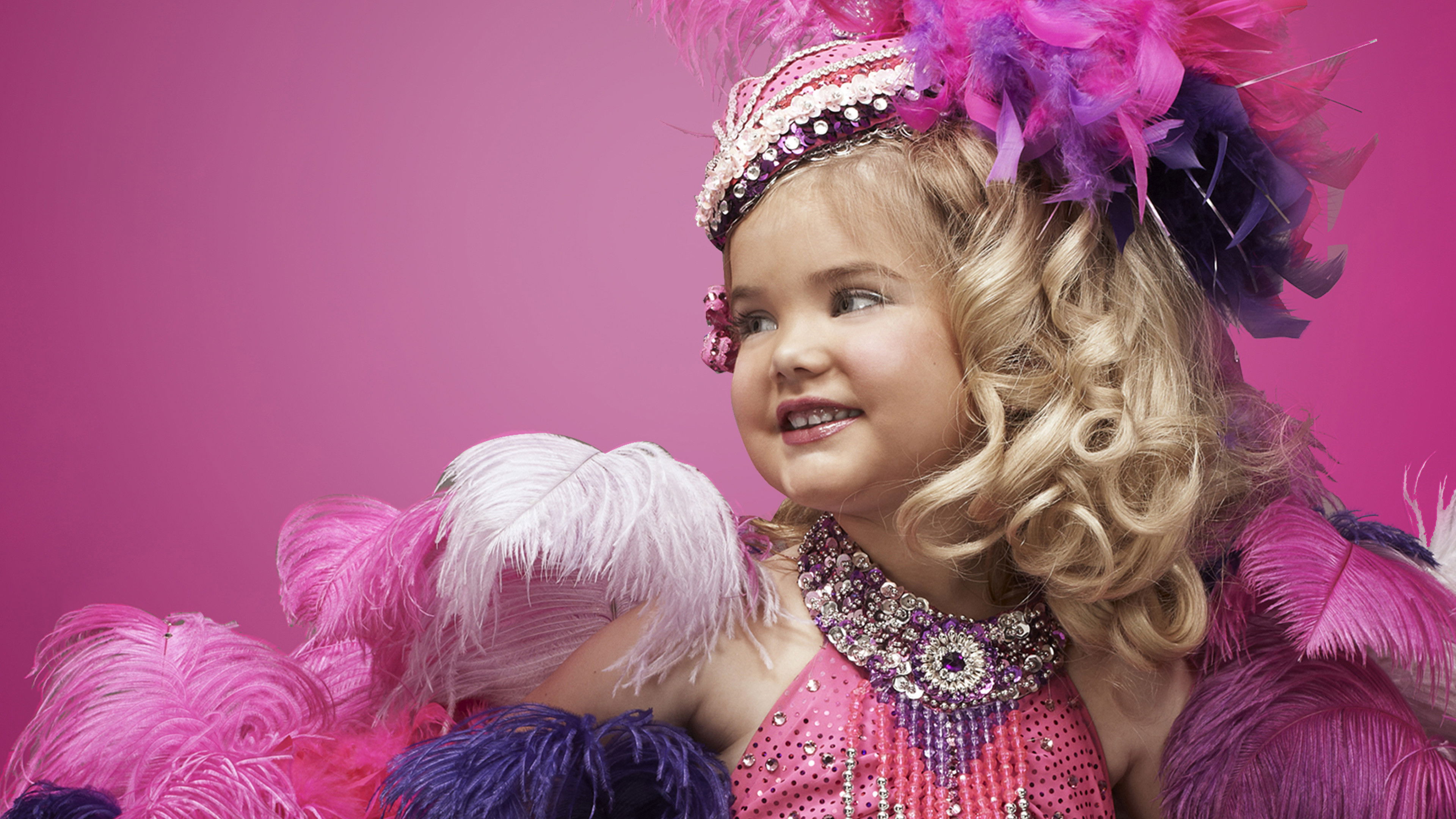 Backdrop for Toddlers & Tiaras: Where Are They Now?