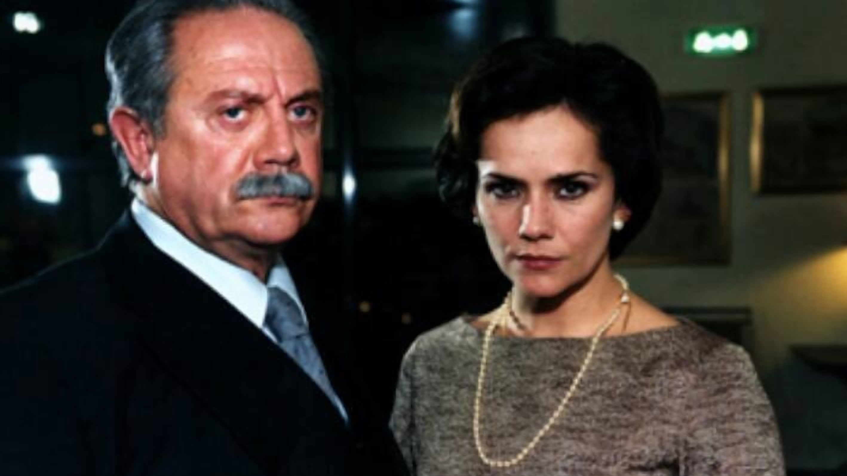 Backdrop for O Olhar da Serpente