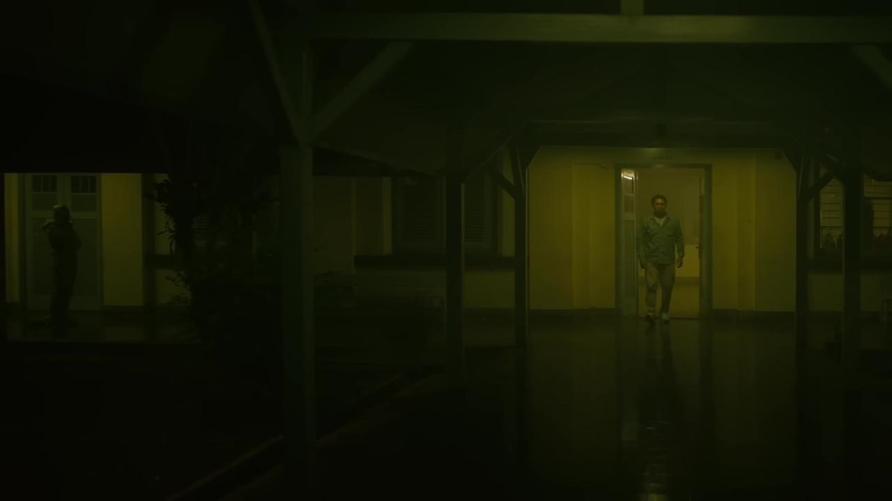 Backdrop for Kisah Tanah Jawa: Pocong Gundul