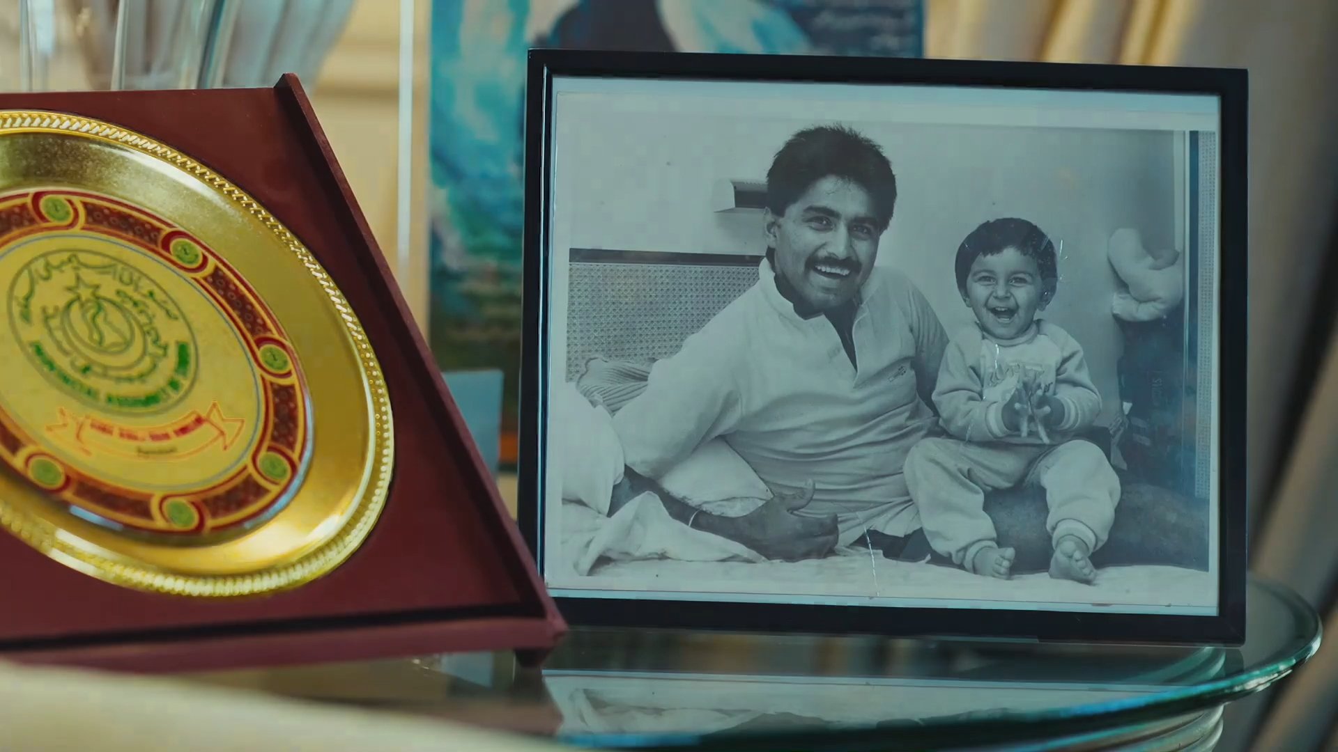 Backdrop for Cornered Tigers: The 1992 Story