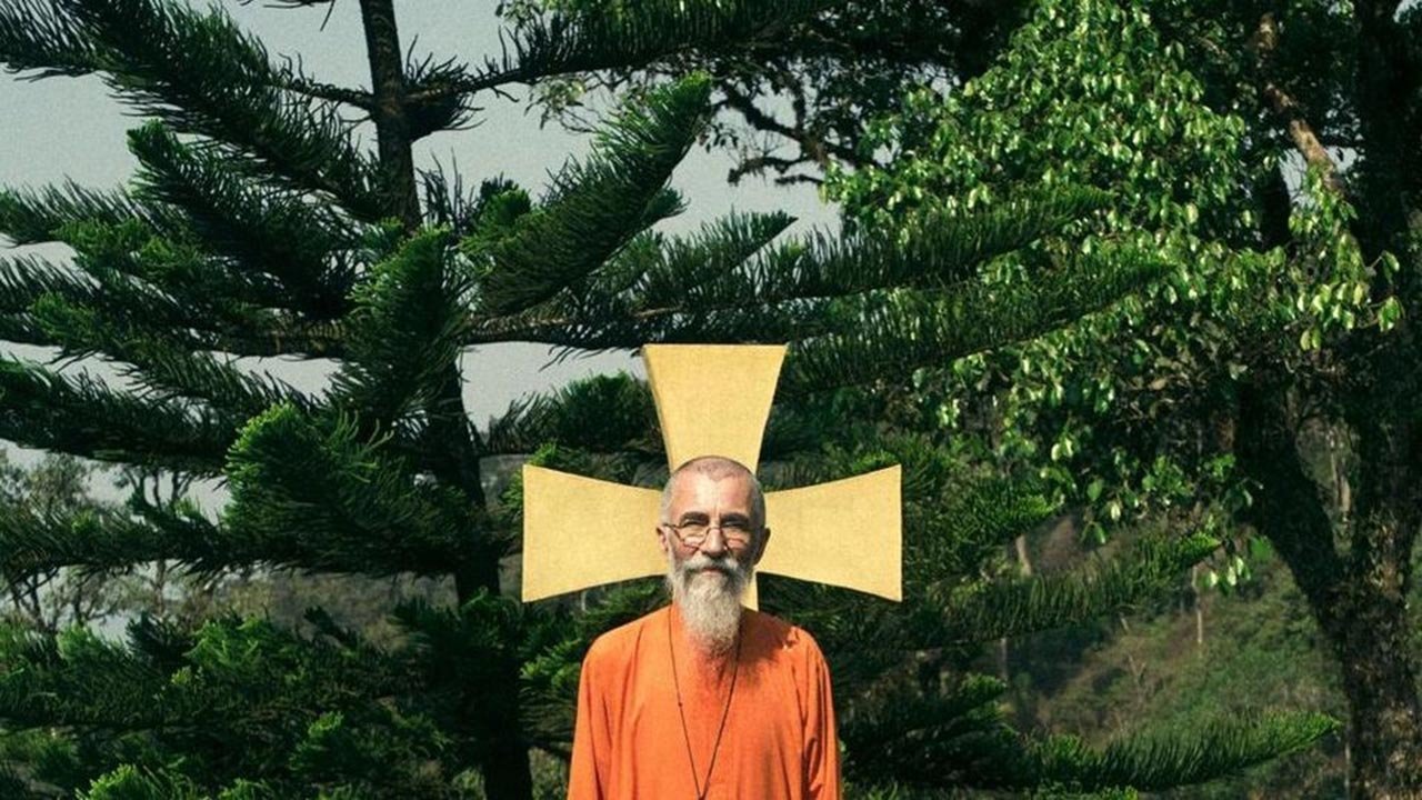 Backdrop for Father Lenin