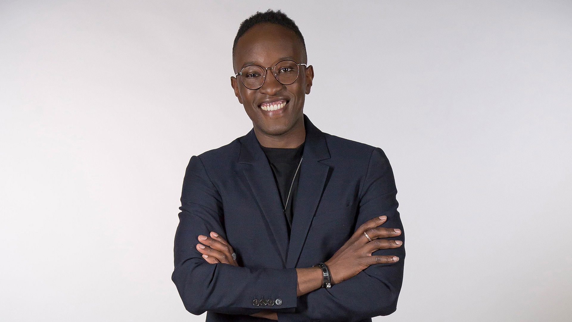 Backdrop for 100% local