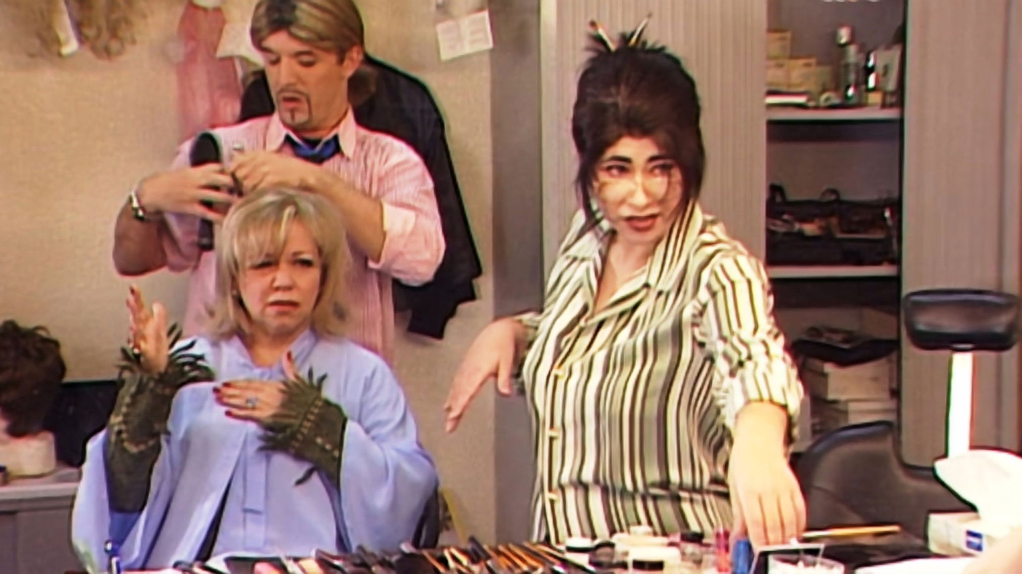 Backdrop for Sabado à Noite