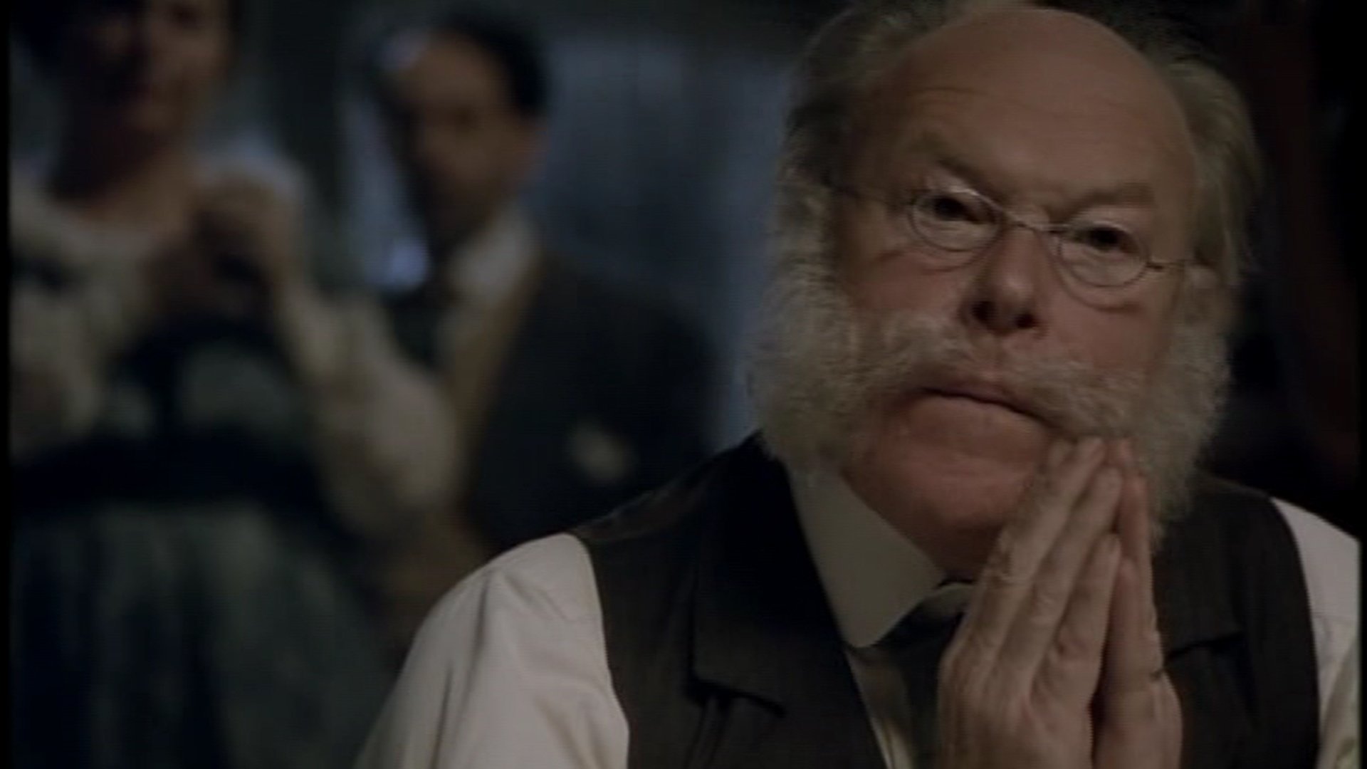 Backdrop for Villa Des Roses