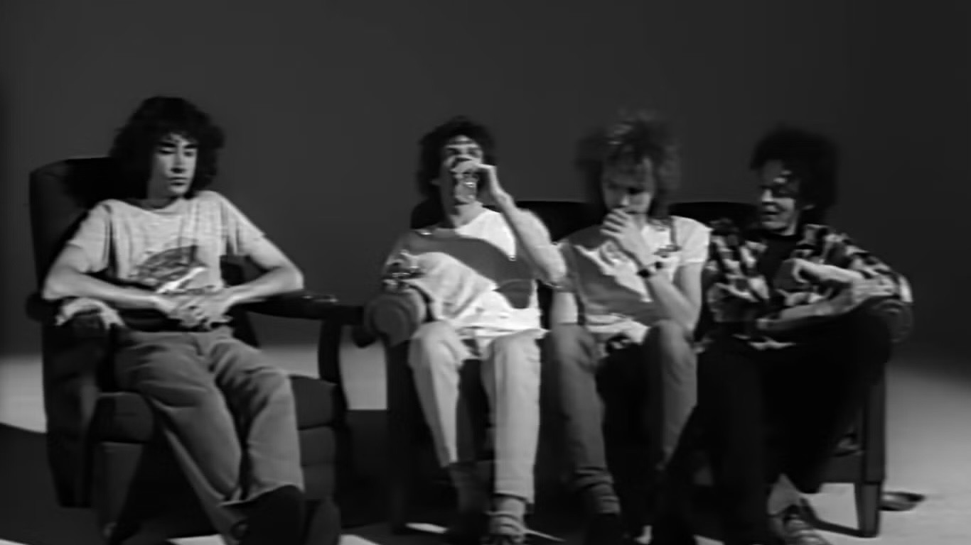 Backdrop for Color Me Obsessed: A Film About The Replacements