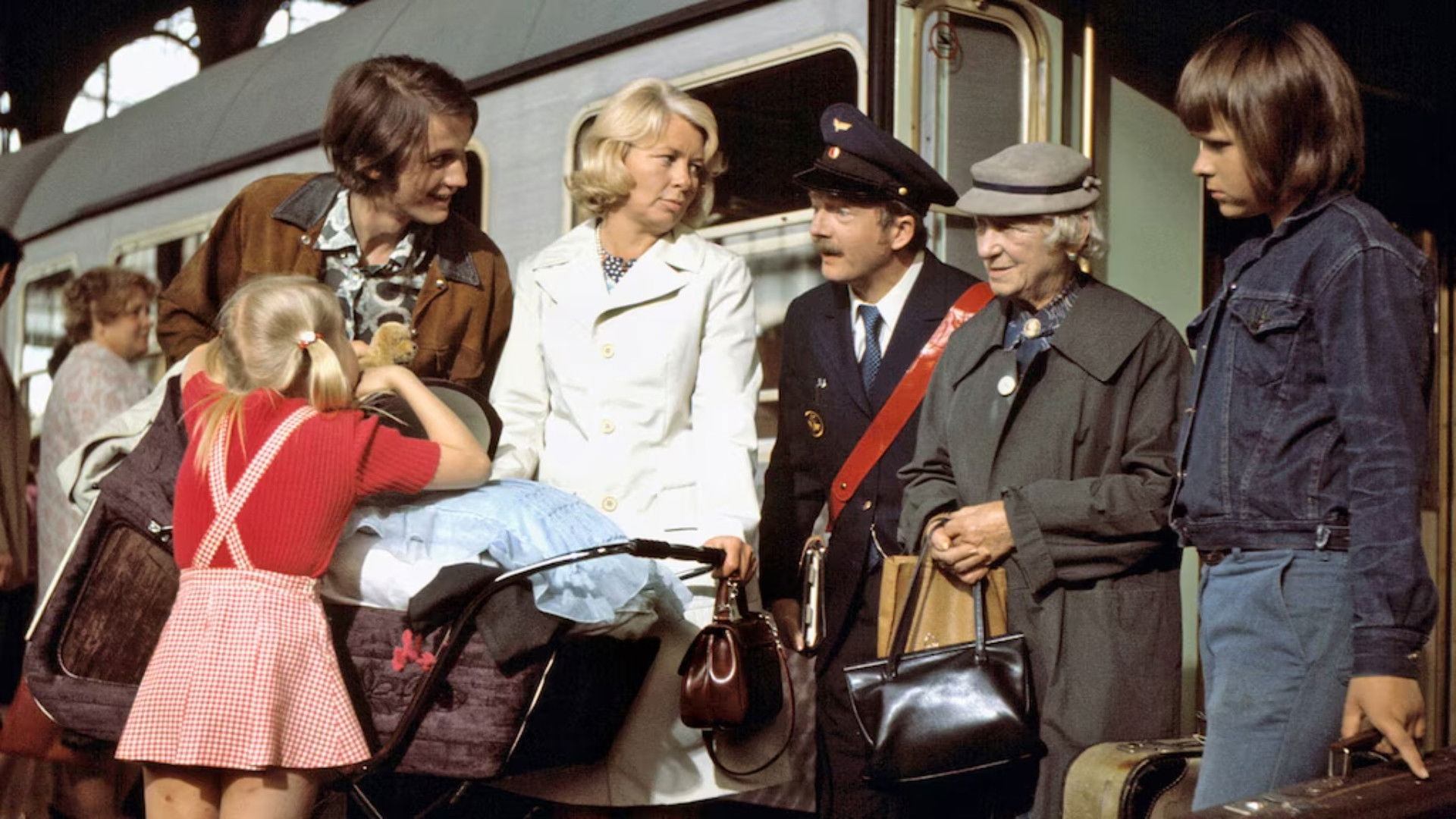 Backdrop for Bismarck von hinten oder Wir schließen nie