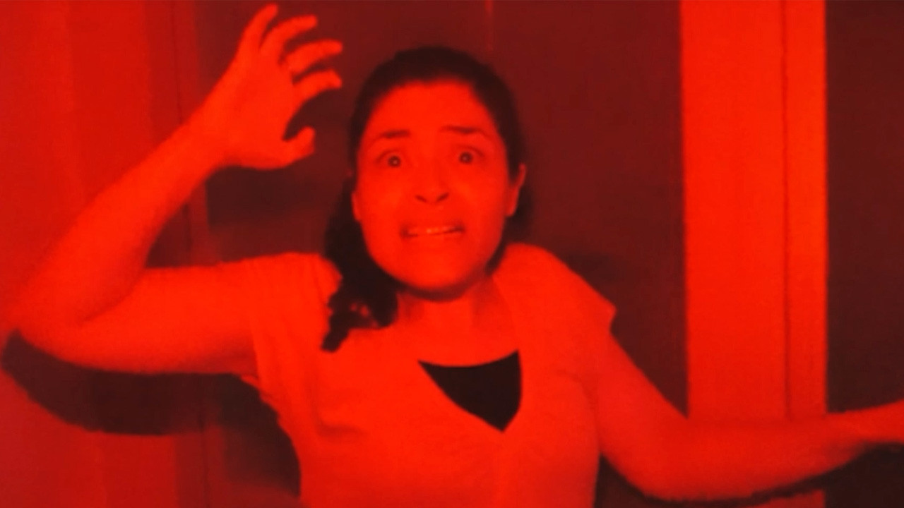 Backdrop for FRECUENCIA PARANORMAL