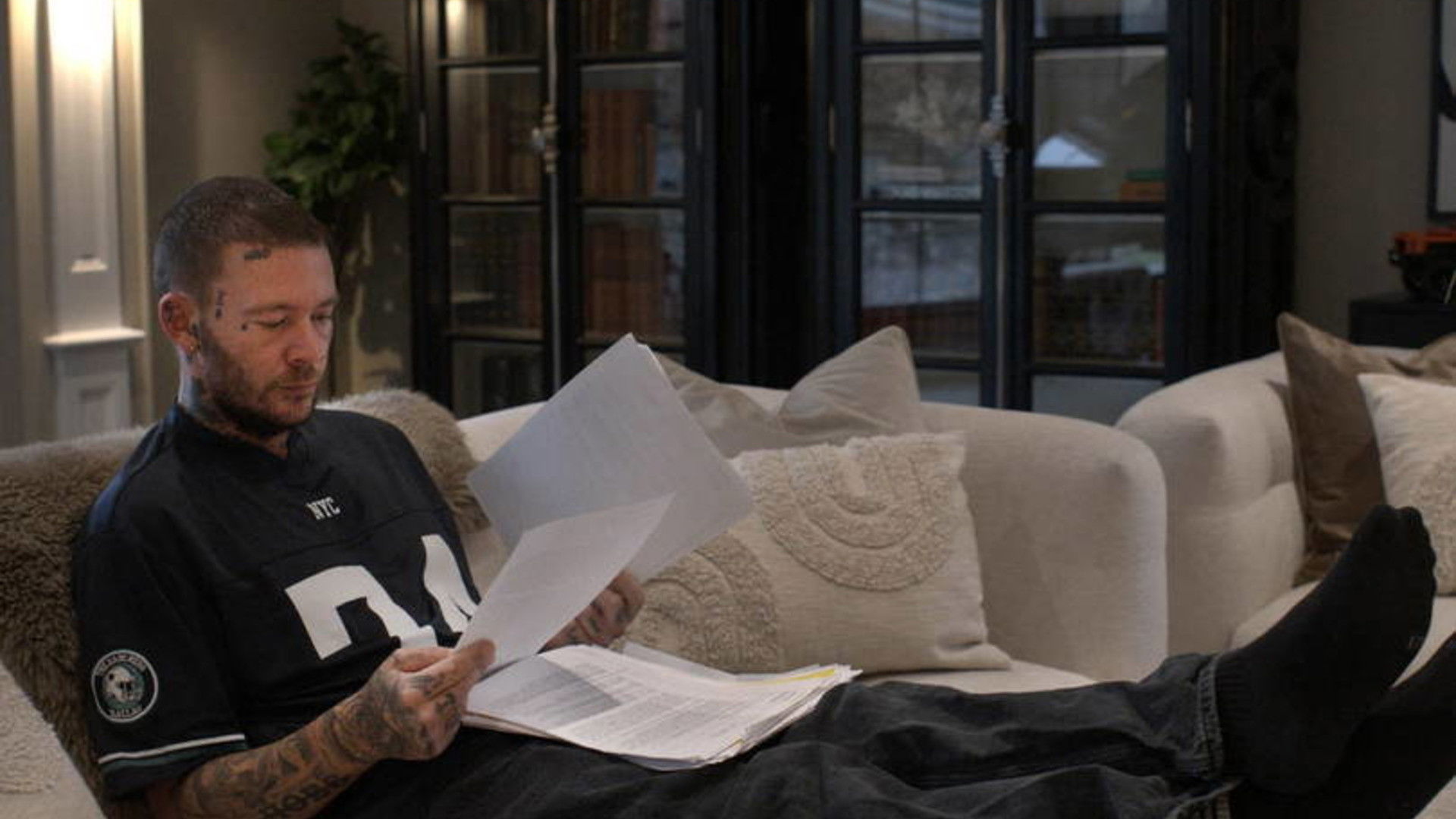 Backdrop for Joakim Lundell: Varje sida räknas