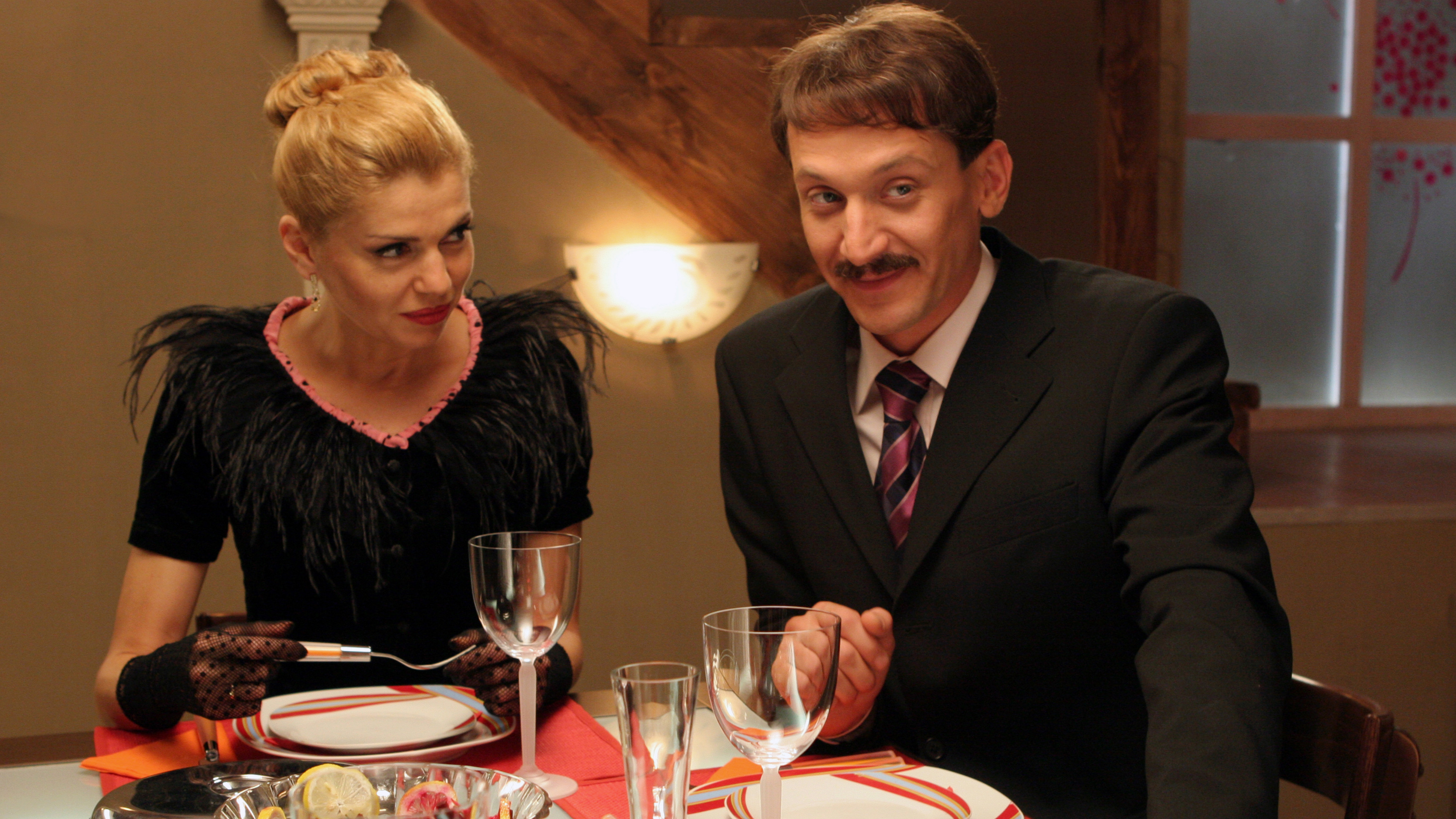 Backdrop for Hindemidth